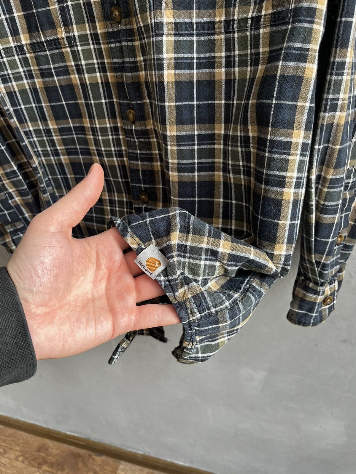 Carhartt × Vintage Carhartt vintage shirt size L Size US L / EU 52-54 / 3 - 7 Thumbnail