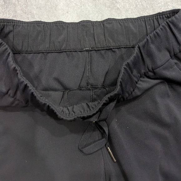 Lululemon Lululemon On The Fly Pant *28"Black (First Release) Size 4 Size 27" / US 4 / IT 40 - 5 Thumbnail