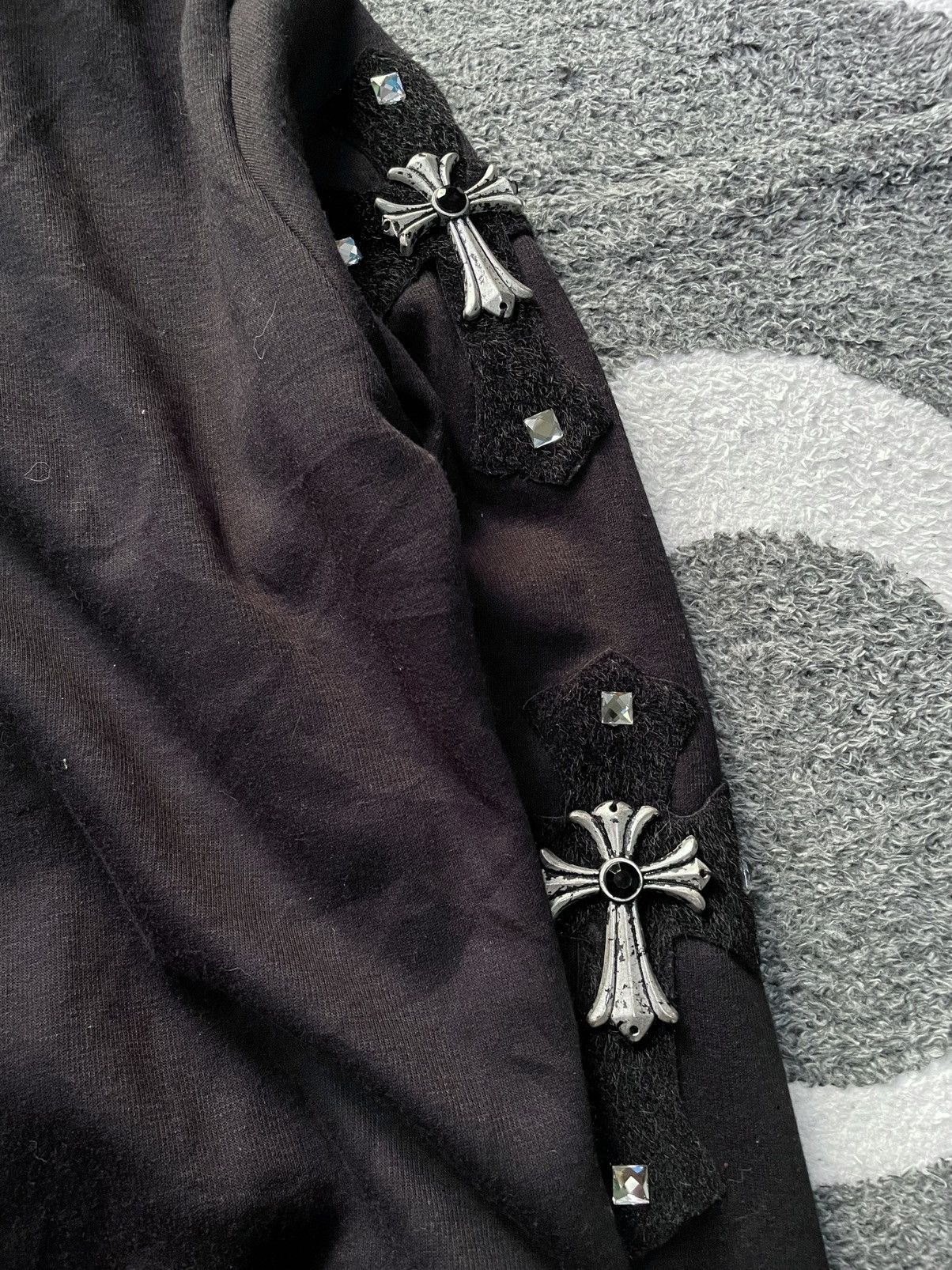 20471120 IRON CROSS SWEATSHIRT FUR MATERIAL Size US M / EU 48-50 / 2 - 6 Thumbnail