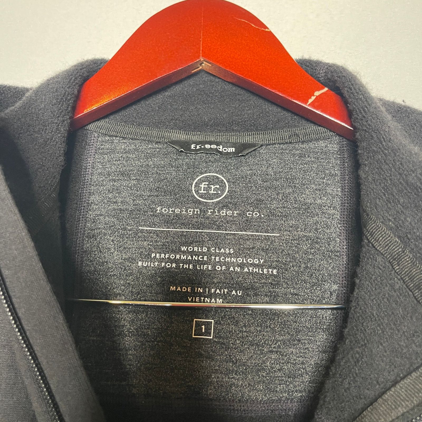 Other Foreign Rider Co. Black Full zip MERINO HOODED JACKET 1 US S Size US S / EU 44-46 / 1 - 3 Thumbnail