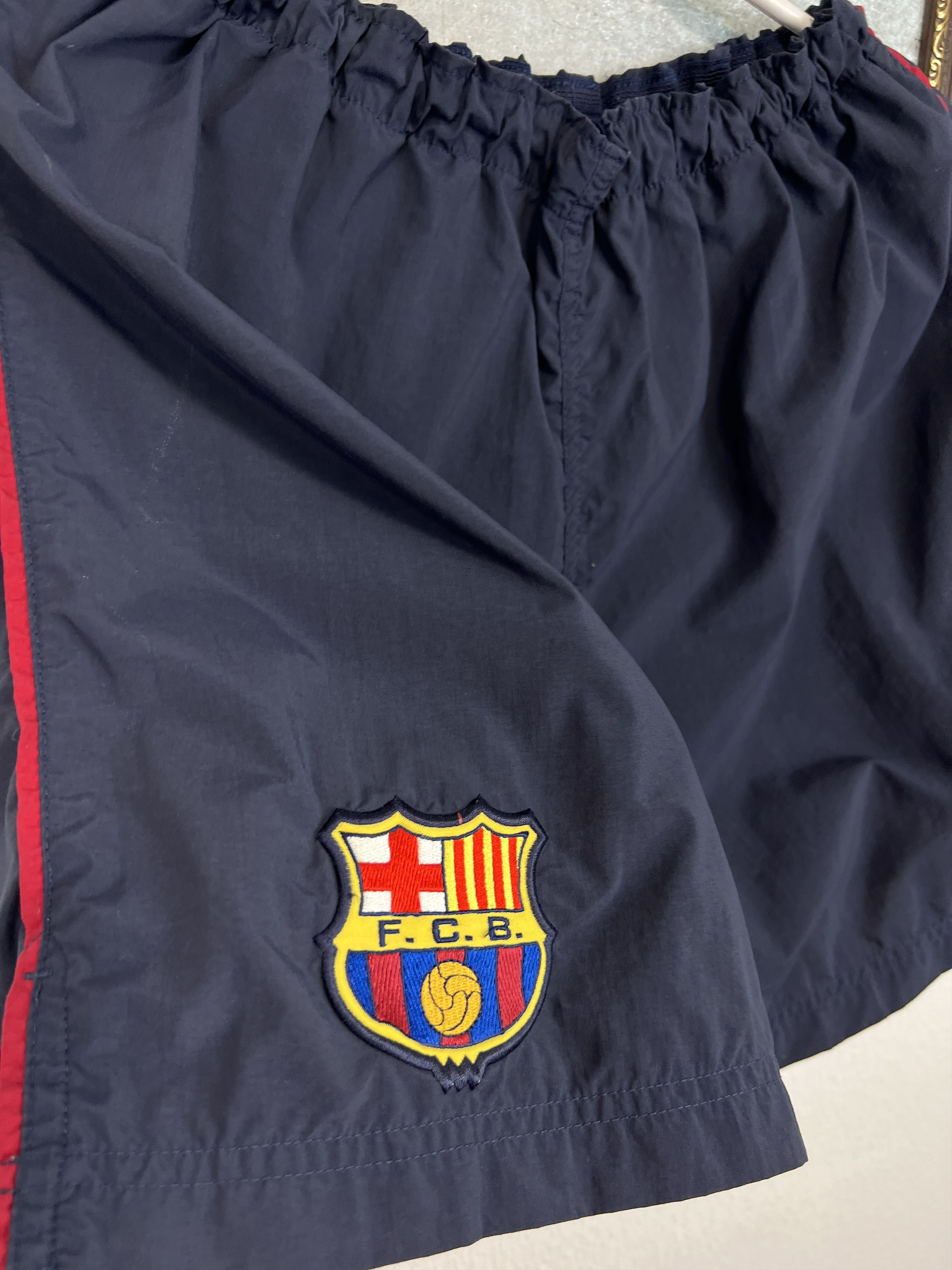 Nike Vintage 90's Nike Fc Barcelona Football Shorts Soccer Track Size US 32 / EU 48 - 4 Thumbnail