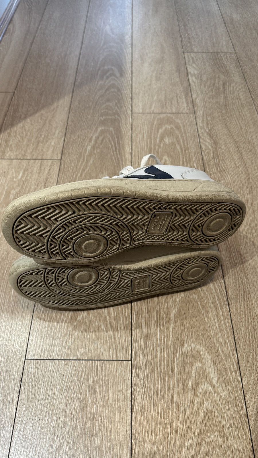 Veja Veja V-10 Size US 8 / EU 41 - 3 Thumbnail