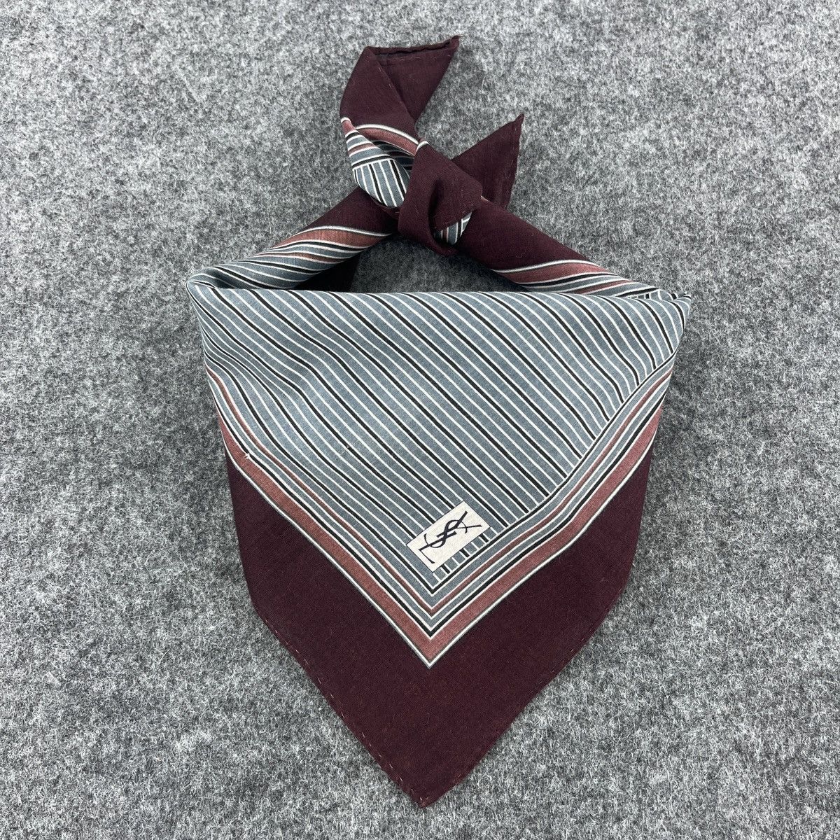 Vintage Yves Saint Laurent Handkerchief / Bandana / Neckerchief B033 Size ONE SIZE - 4 Thumbnail