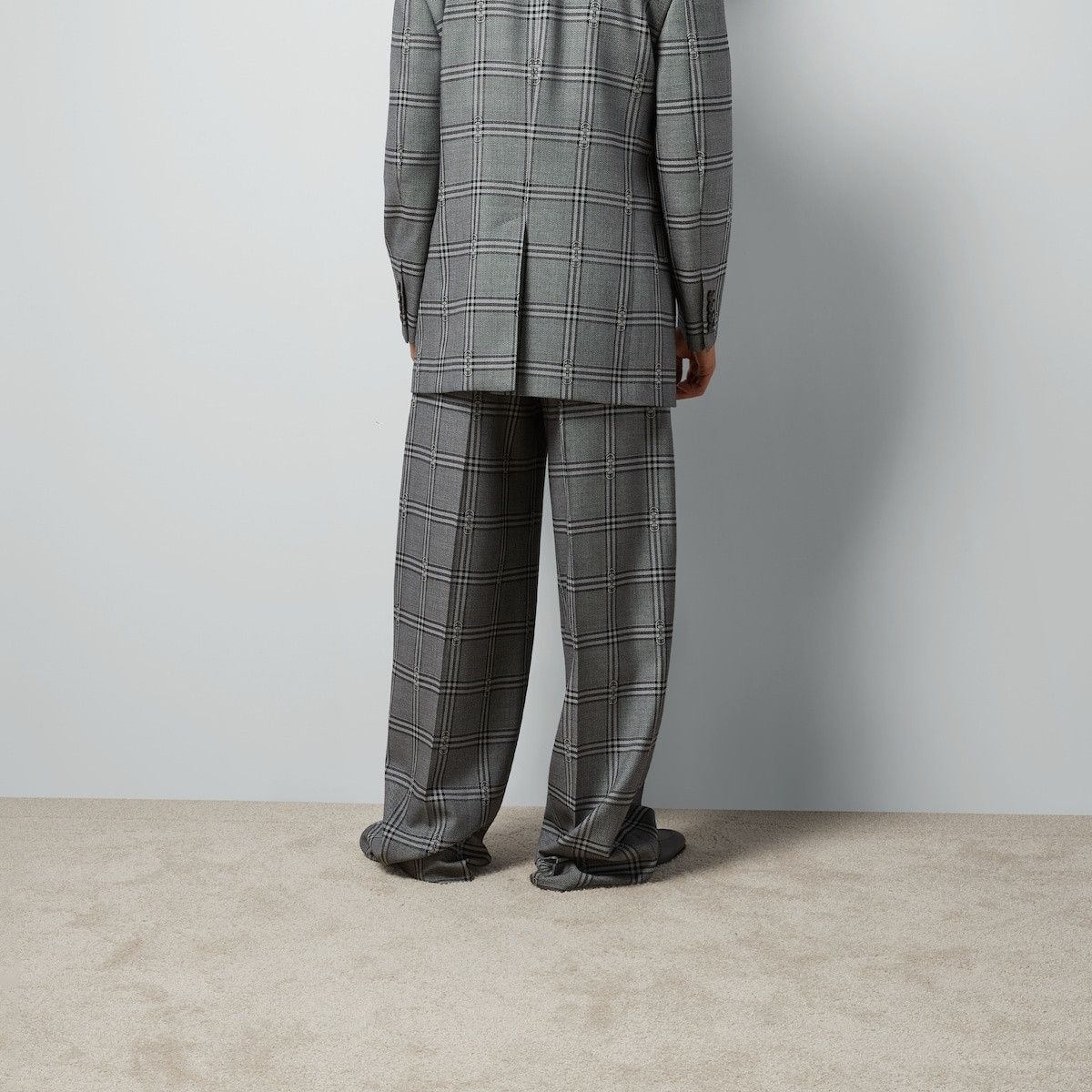 o1mt1gz0325 Horsebit Check Wool Tailored Pant in Multicolor