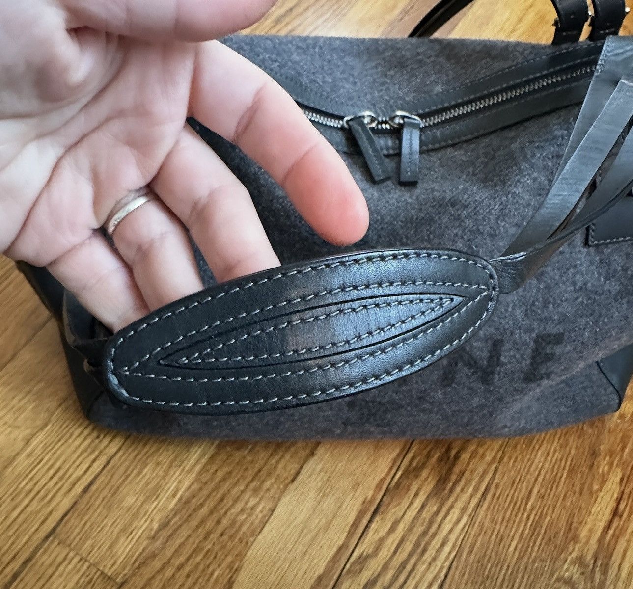 Celine Celine Wool and Leather tote bag with adjustable side Size ONE SIZE - 5 Thumbnail