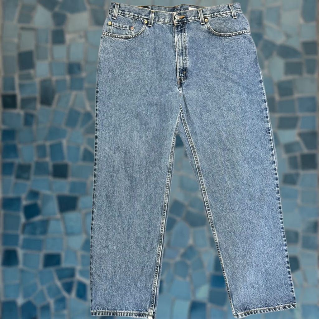 Levi's VINTAGE Levi's Jeans 550 Men's 38x30 Relaxed Medium Wash Highrise Denim Straight Wool? No, ignore. Size US 38 / EU 54 - 1 Thumbnail