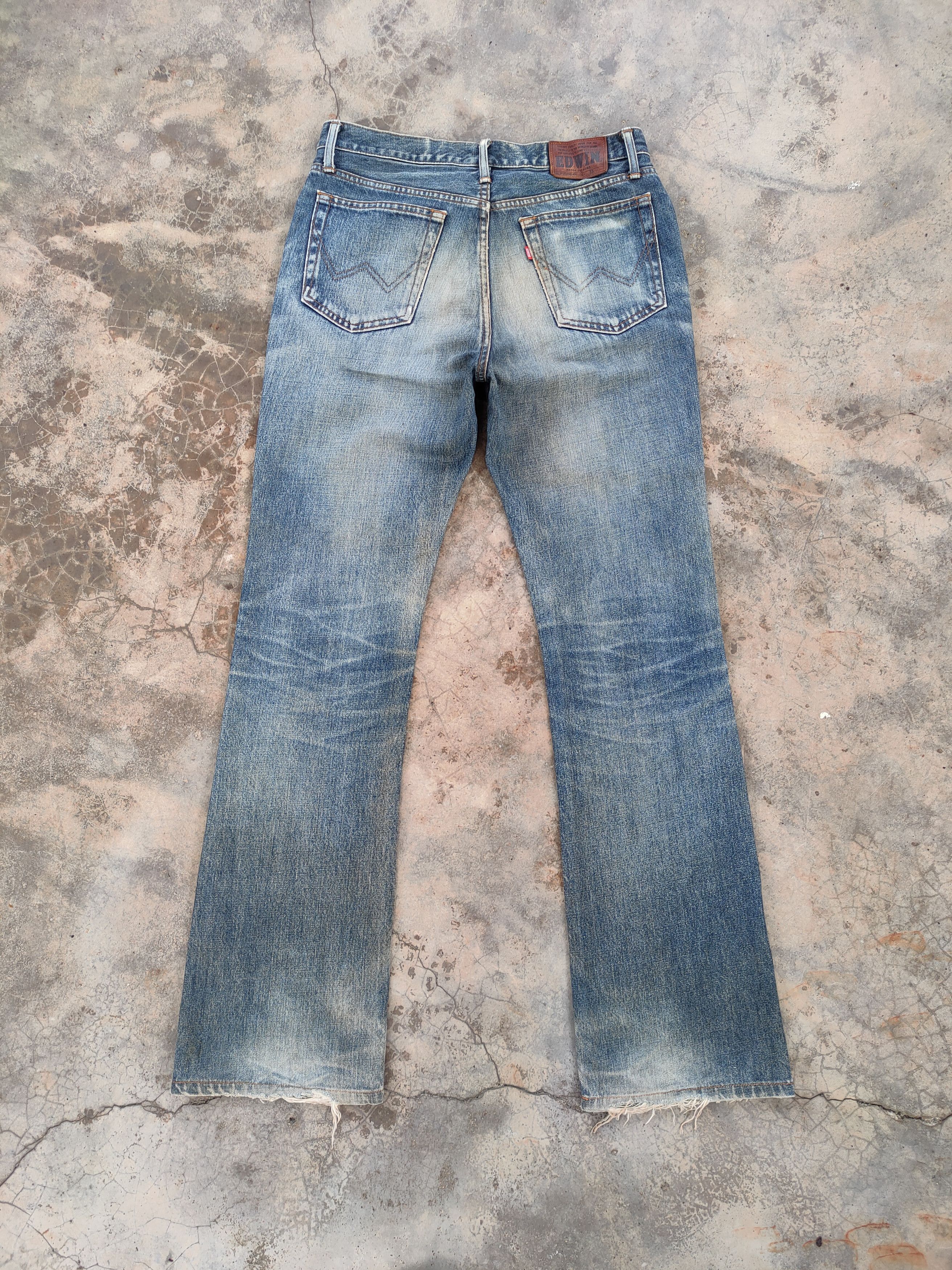 Edwin FLARE EDWIN 401 VINTAGE FADED RIPPED JEANS DENIM PANTS Size US 33 - 1 Thumbnail