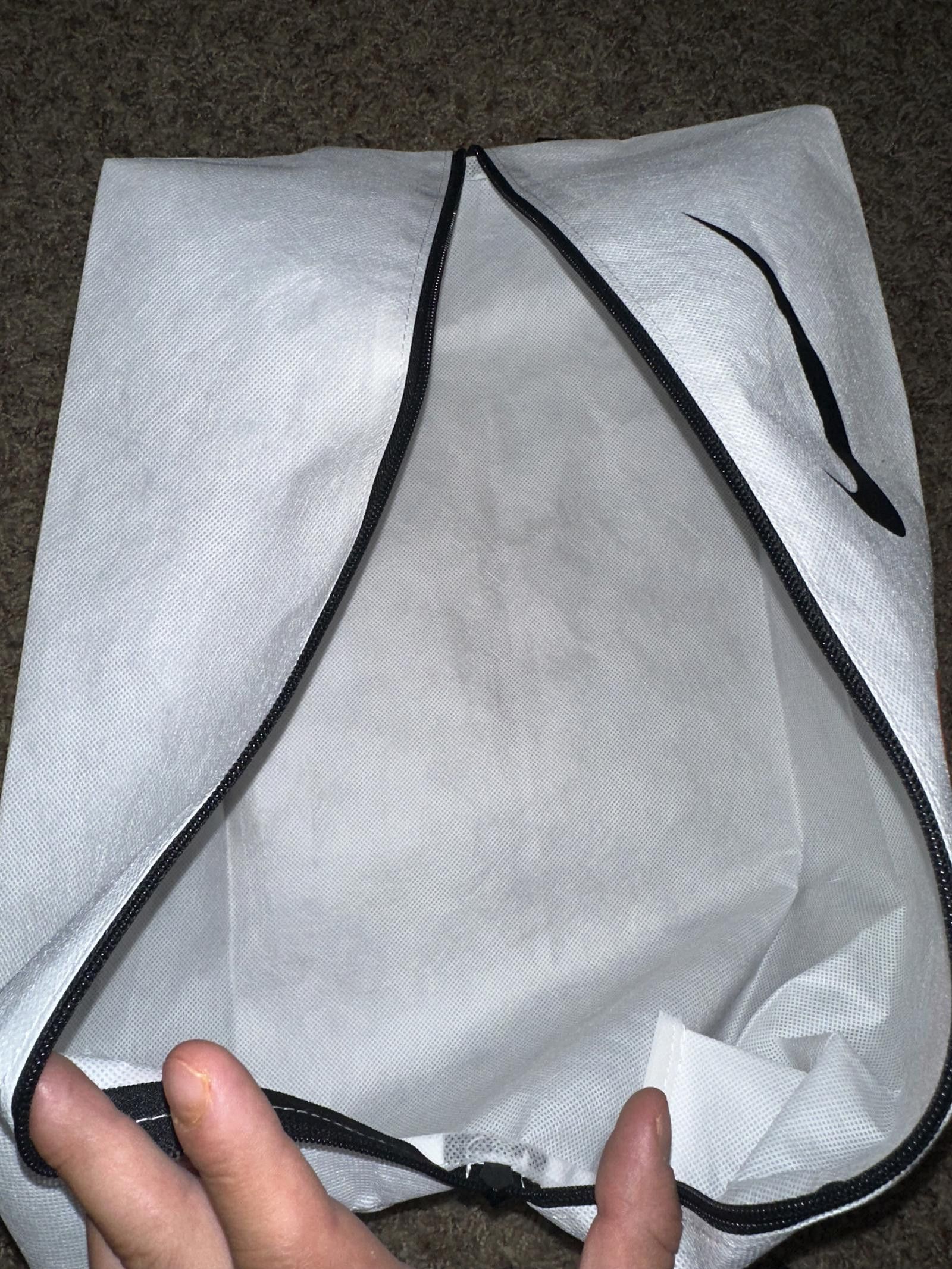 Nike Nike 50th Anniversary Zip Up Shoe Bag Size ONE SIZE - 3 Thumbnail