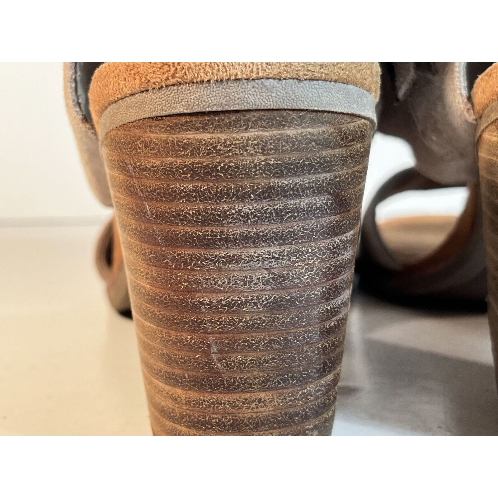 Toms TOMS Suede Majorca Cutout Block Heels Womens Casual Sandals Size US 9 / IT 39 - 8 Thumbnail