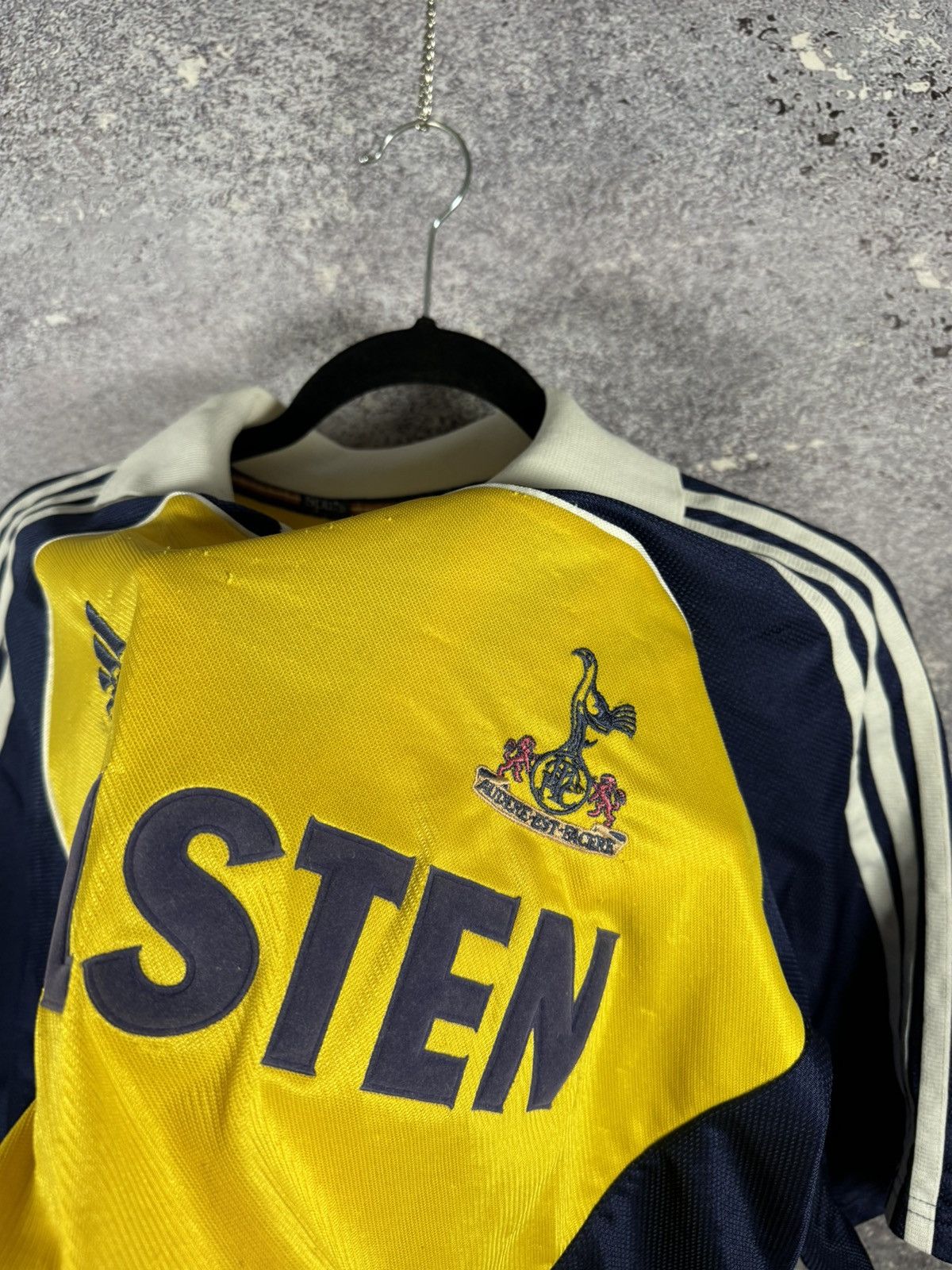 Adidas × Vintage 90’s Vintage Tottenham 1999/00 Away Adidas Soccer Jersey M Size US M / EU 48-50 / 2 - 12 Thumbnail
