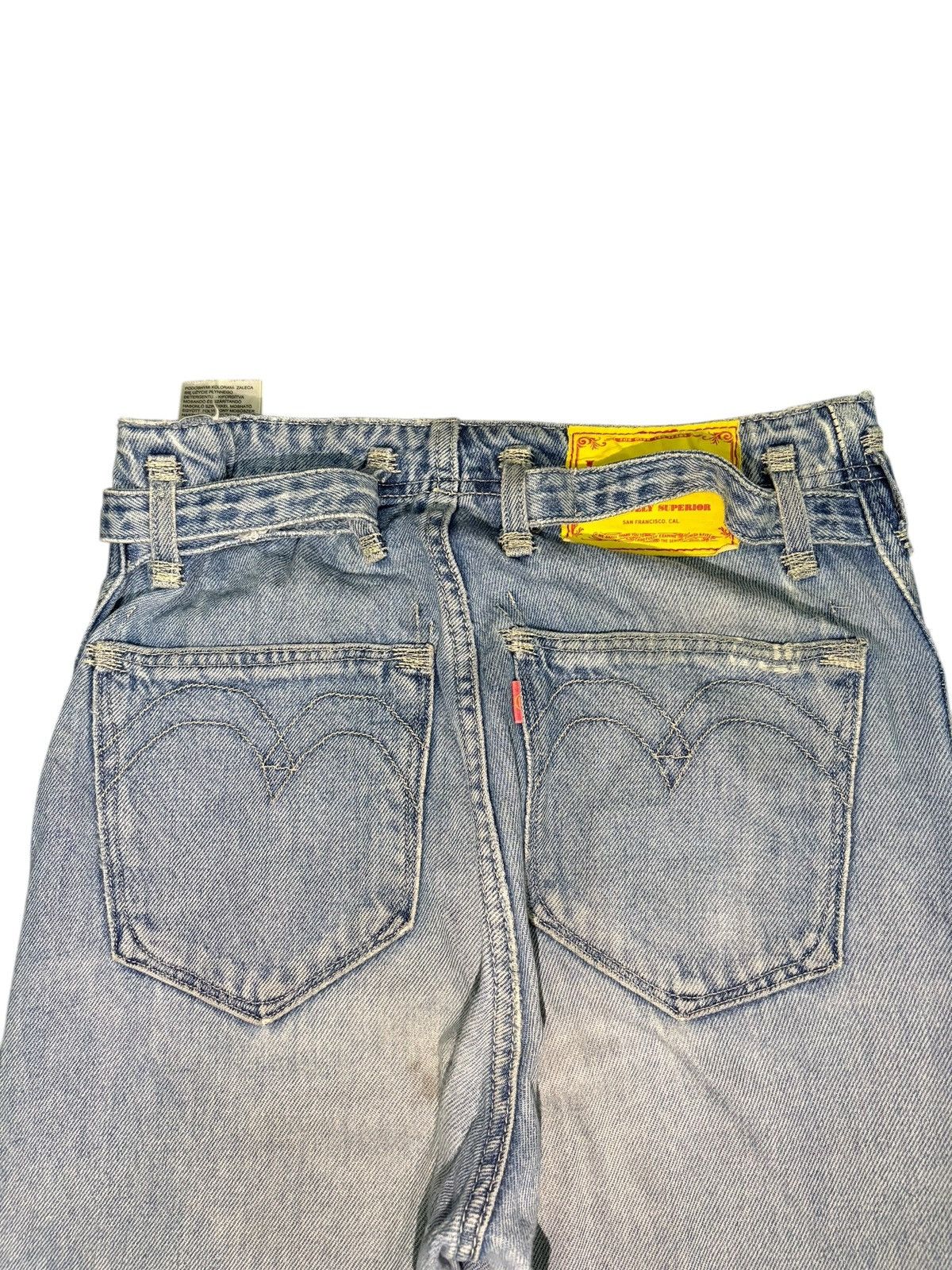 Levi's Vintage Levis Buckle Back Distressed Baggy Jeans Size 27" / US 4 / IT 40 - 3 Thumbnail