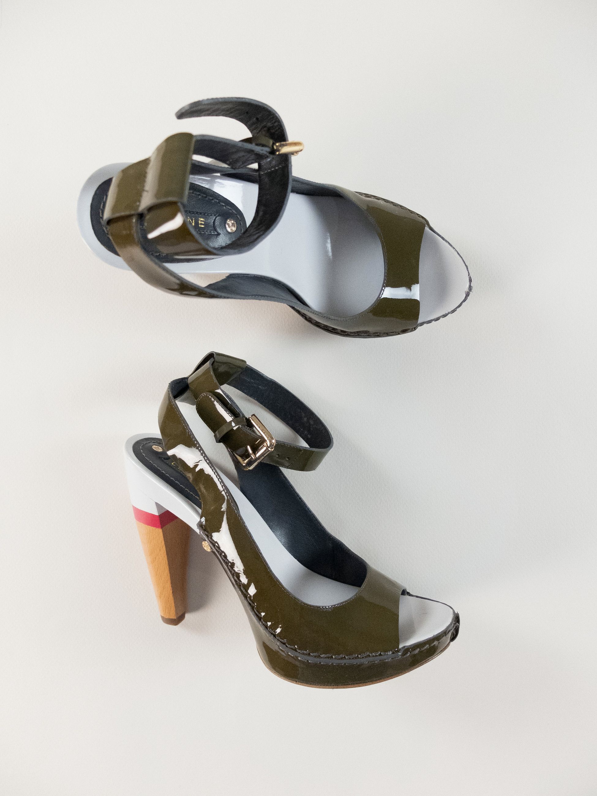 Celine CELINE vintage green patent leather patent slingback sandals Size US 6 / IT 36 - 1 Thumbnail