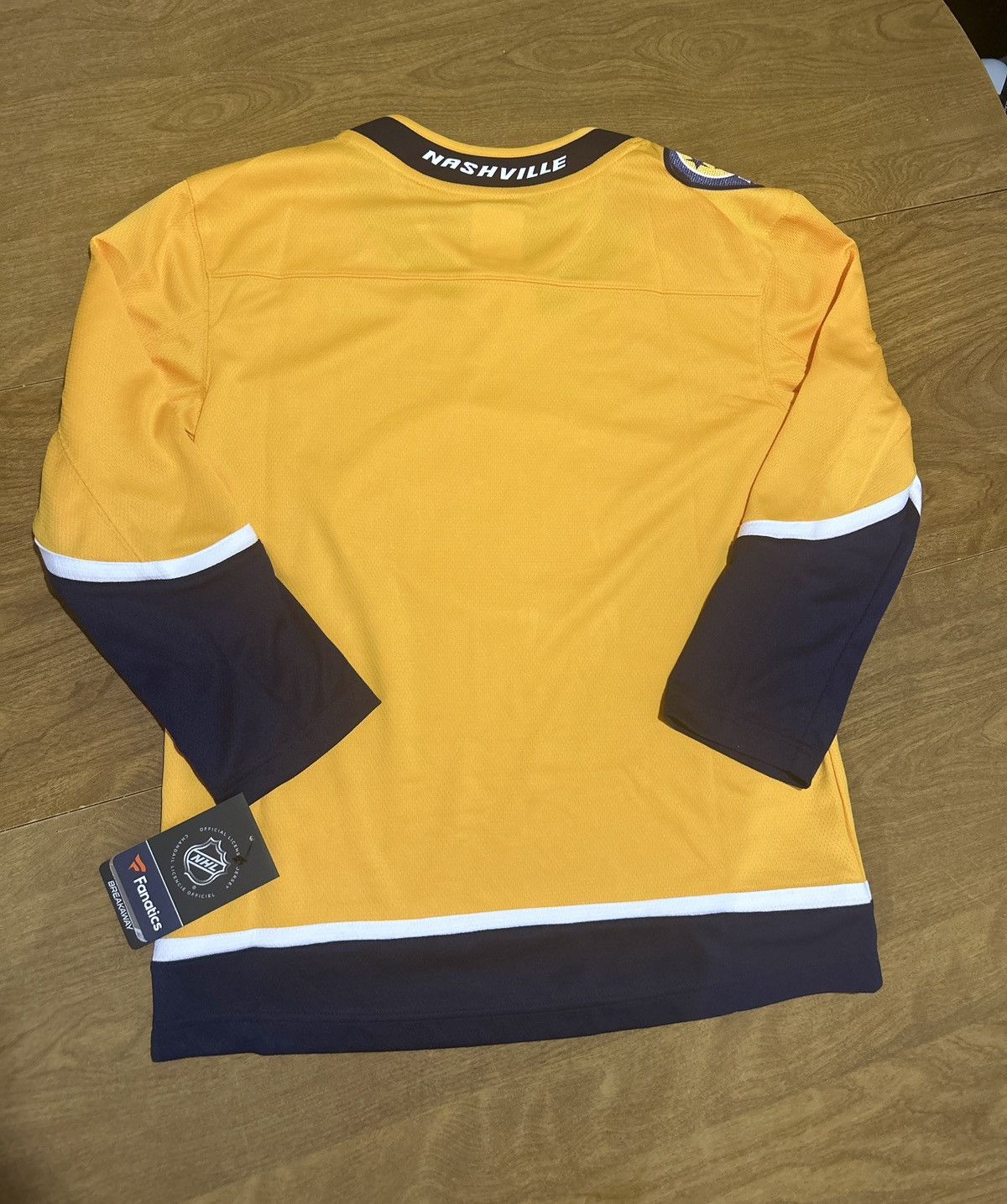 NHL Nashville Predators NHL Jersey Size US XS / EU 42 / 0 - 2 Thumbnail