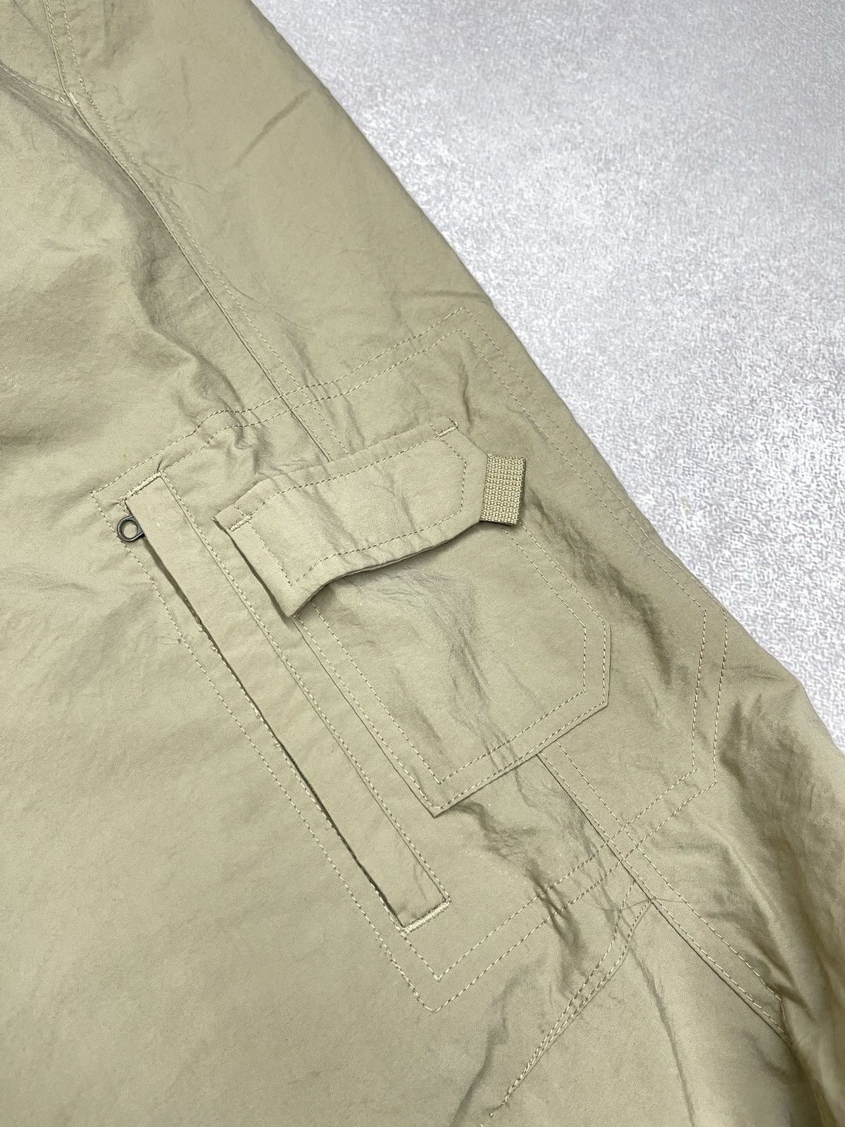 Nike ACG Vintage Nike ACG Nylon Cargo Pants Beige Gorpcore Techwear Size US 36 / EU 52 - 13 Thumbnail