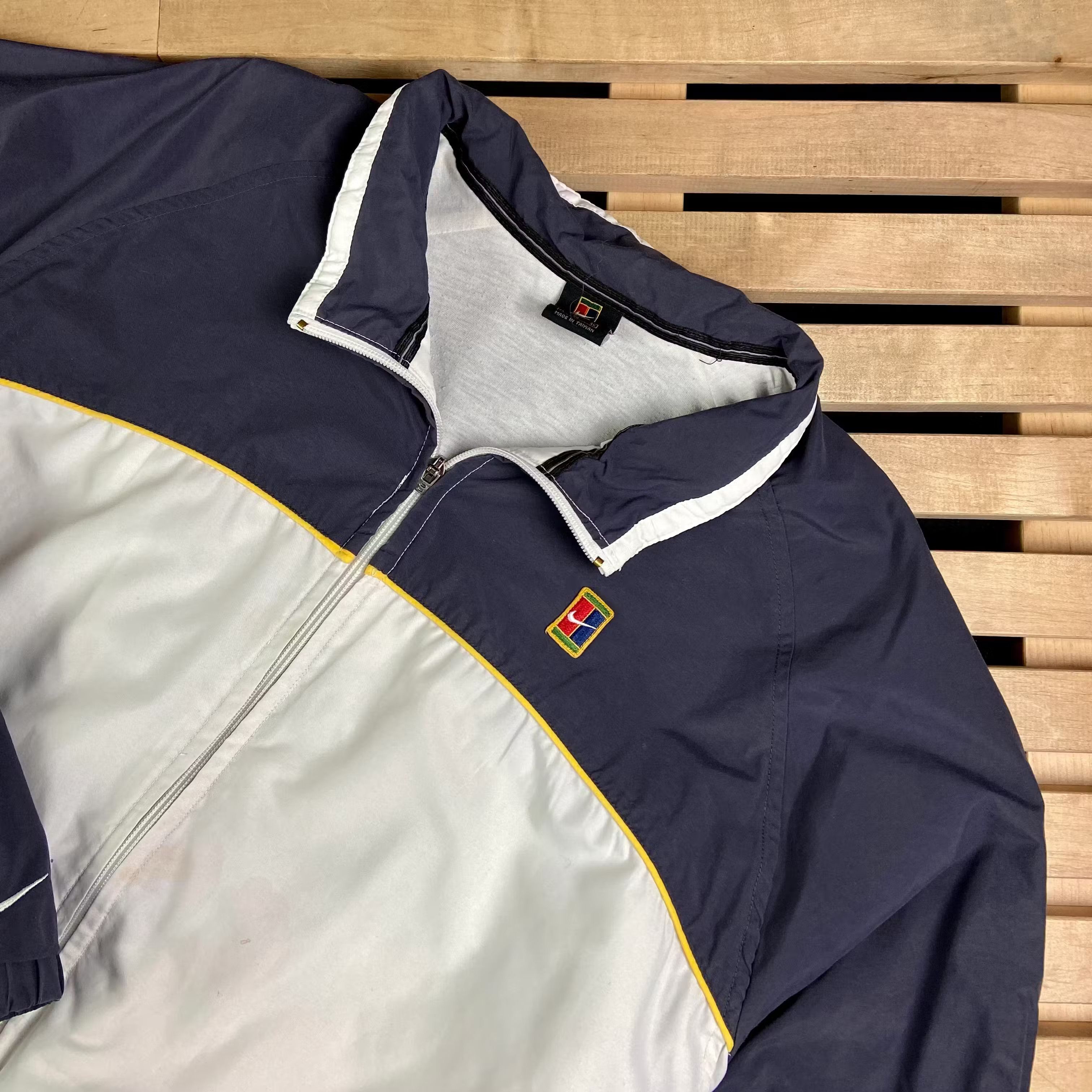 Nike × Vintage Mens Vintage Bomber Jacket Nike Size XL Nylon Size US XL / EU 56 / 4 - 2 Thumbnail