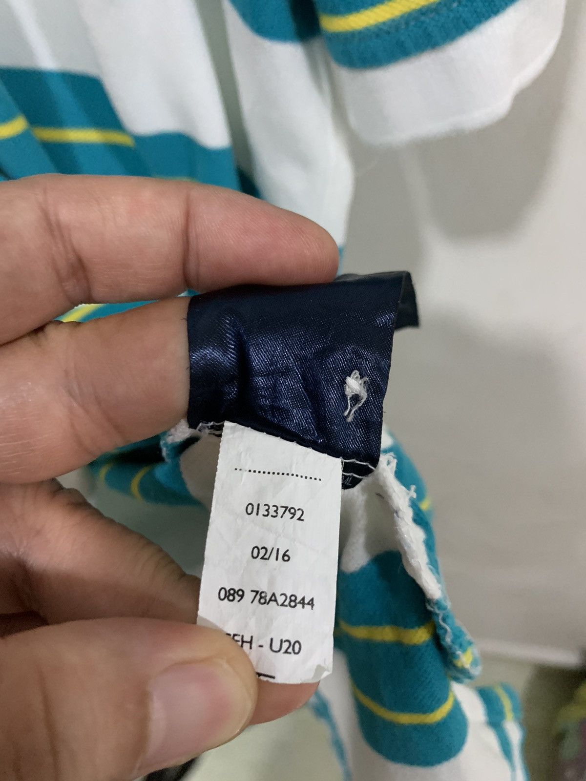 Tommy Hilfiger Y2K/2000s Blue Striped Tommy Hilfiger Polo Shirt! Size US XL / EU 56 / 4 - 11 Thumbnail