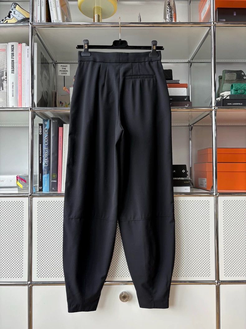Loewe LOEWE Wool black carrot trousers Size 42" / US 20 - 2 Thumbnail