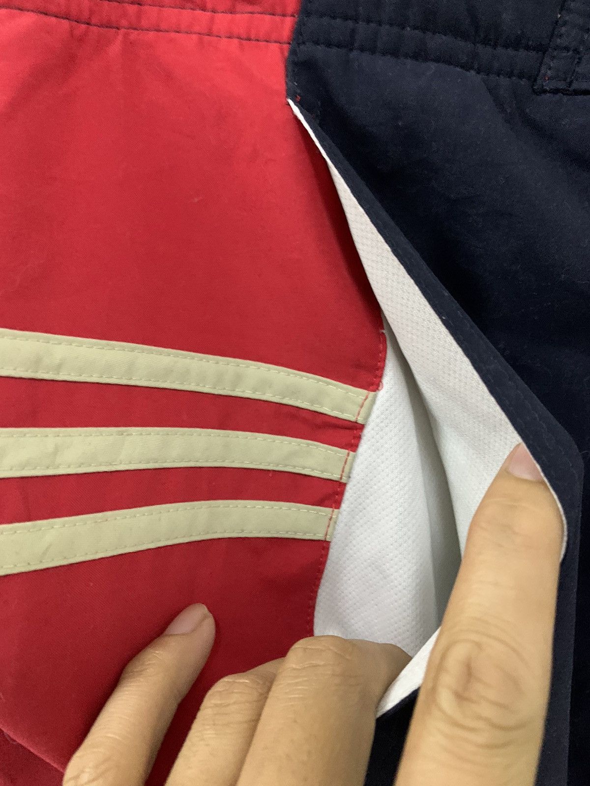 Adidas Adidas Short Beach Pants Size US 34 / EU 50 - 11 Thumbnail