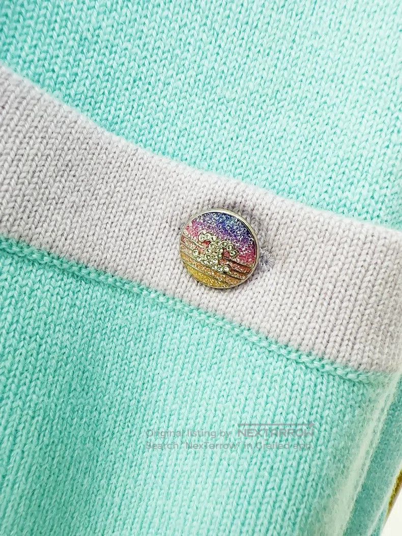 Chanel Chanel 24C early spring show lake blue four-pocket purple Size XS / US 0-2 / IT 36-38 - 5 Thumbnail