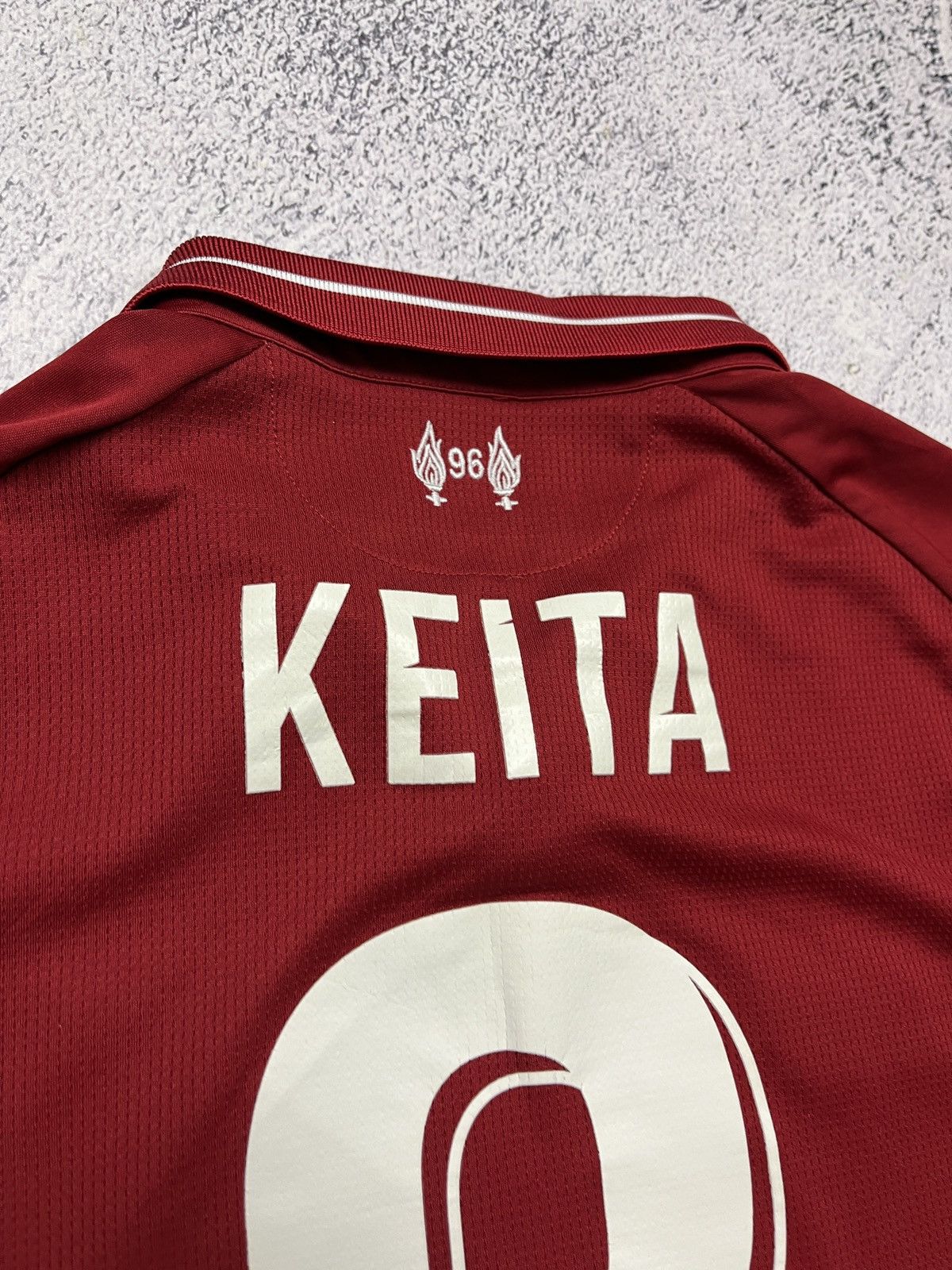New Balance Liverpool 2018-2019 Home Soccer Jersey Football Kit #8 Keita Size US M / EU 48-50 / 2 - 17 Thumbnail