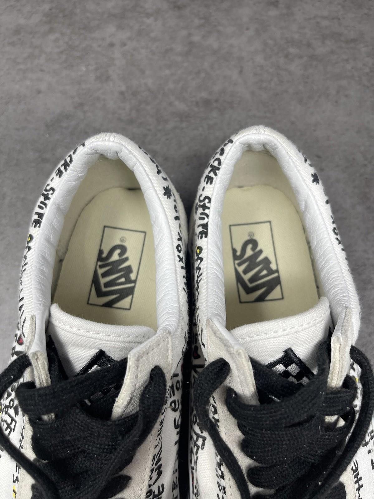 Vans Vans Old Skool Shoes Mens Size 7.5 DIY White Black Writing Size US 7.5 / EU 40-41 - 9 Thumbnail