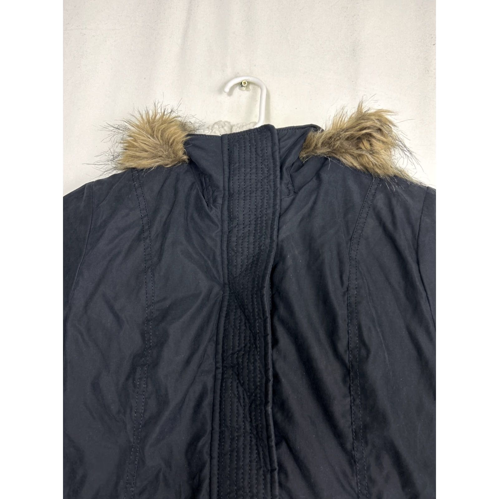 Abercrombie & Fitch Abercrombie & Fitch Parka Jacket XS Black Sherpa Lined Fur Trim Hood Army Outdoor Vintage No Size XS / US 0-2 / IT 36-38 - 3 Thumbnail