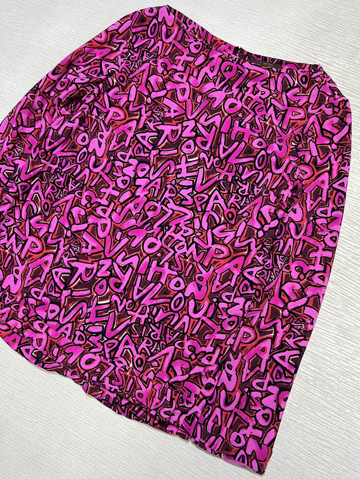 Louis Vuitton × Stephen Sprouse Louis Vuitton - Stephen Sprouse - Graffiti Logo Longsleeve Size XS / US 0-2 / IT 36-38 - 5 Thumbnail