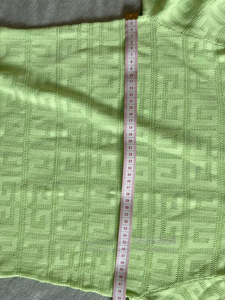 Givenchy Givenchy Light Green Pearl Short Sleeve T-Shirt Size US L / EU 52-54 / 3 - 9 Thumbnail