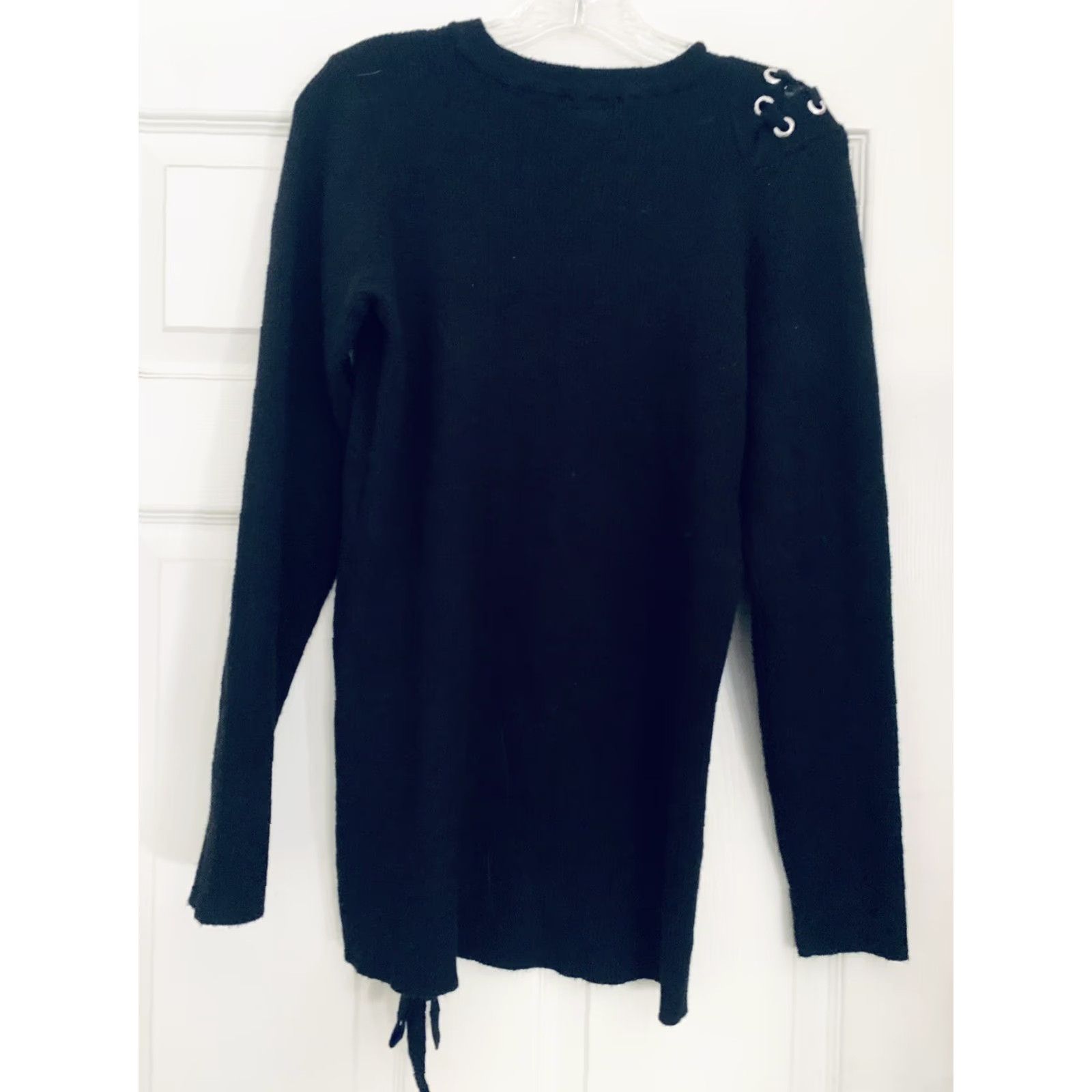 Torrid Torrid Pullover Sweater Women Black Long Sleeve Size 2 Size XS / US 0-2 / IT 36-38 - 4 Thumbnail
