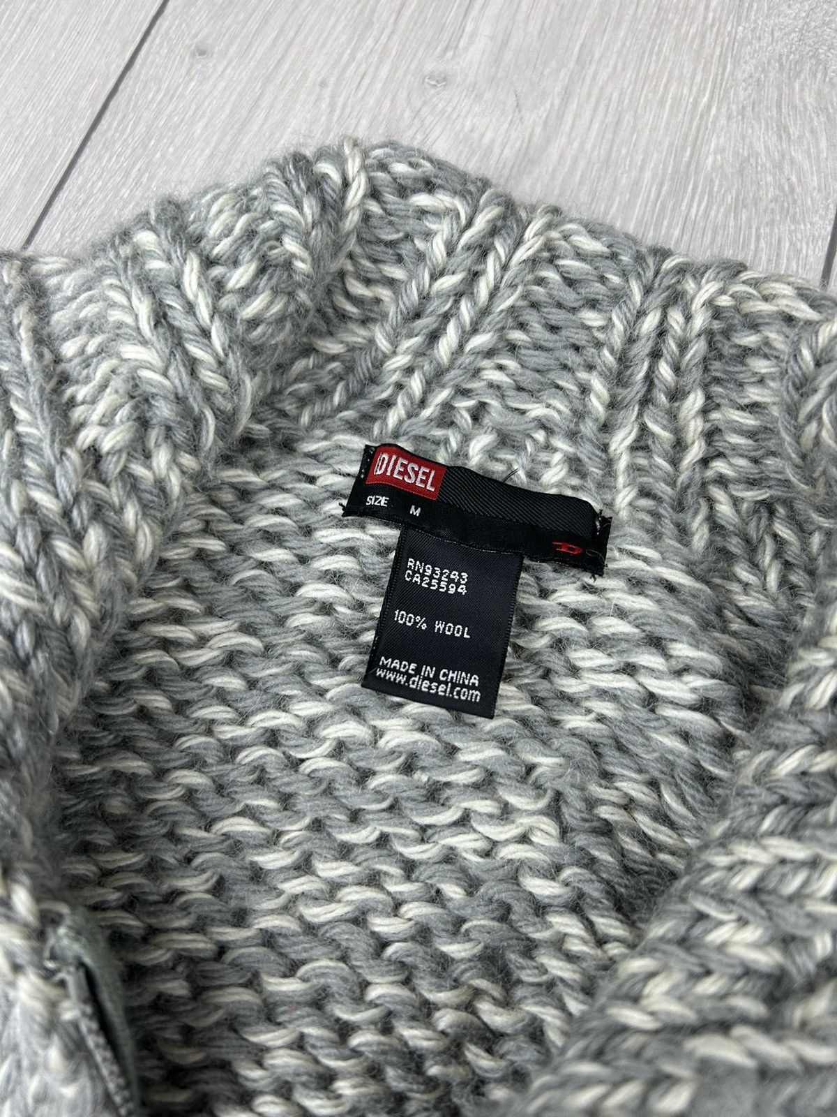 Diesel × Vintage Diesel Vintage Knitted Sweater size M Size US M / EU 48-50 / 2 - 5 Thumbnail