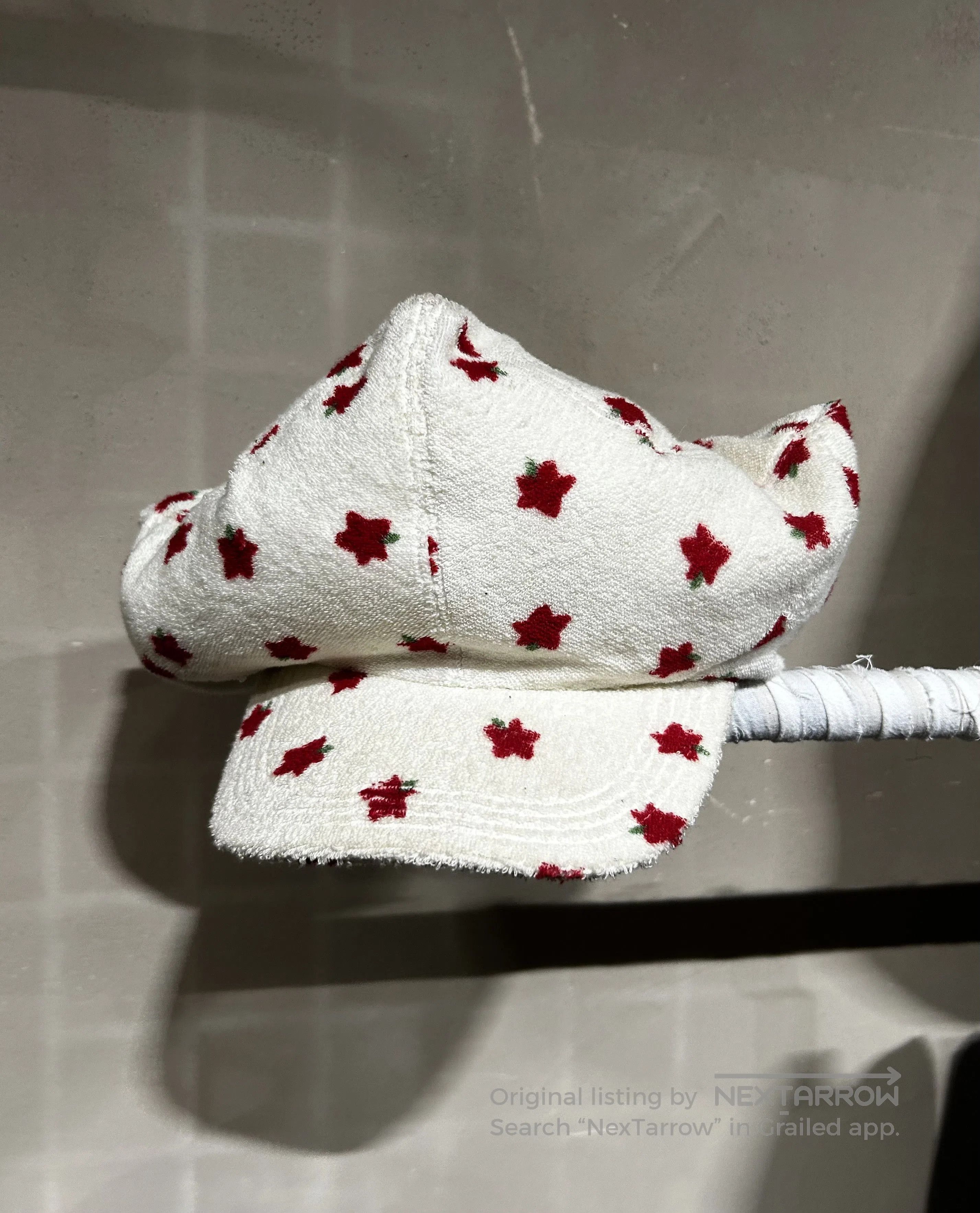 mercibeaucoup Mercibeaucoup 08SS Runway Irregular Star Newsboy Cap. Size ONE SIZE - 8 Thumbnail