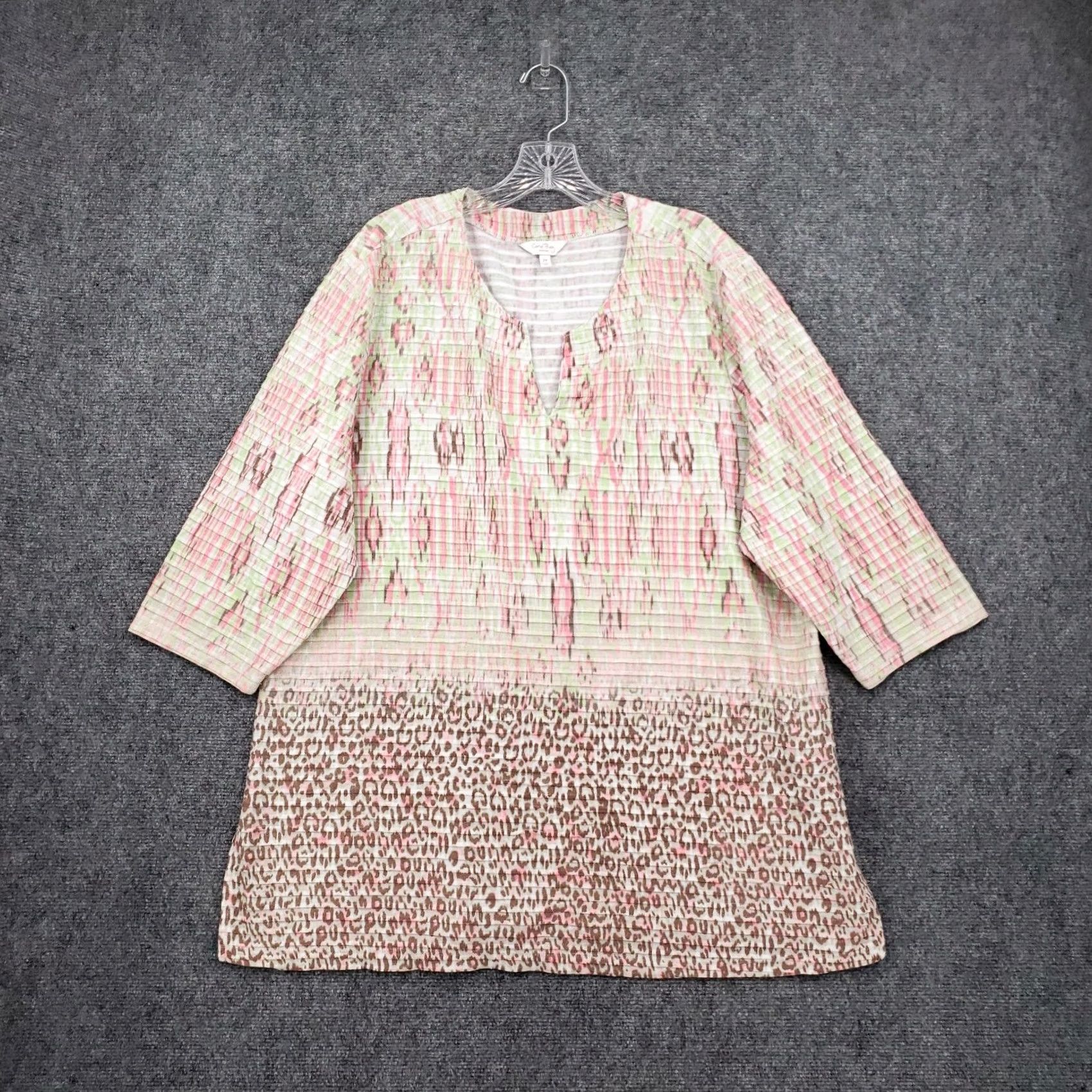 Vintage Coral Bay Blouse Tunic 2X Beige Leopard 3/4 Sleeve V-Neck Boho Knit Plus Womens Shirt Women Size XXL / US 16-18 / IT 52-54 - 2 Thumbnail