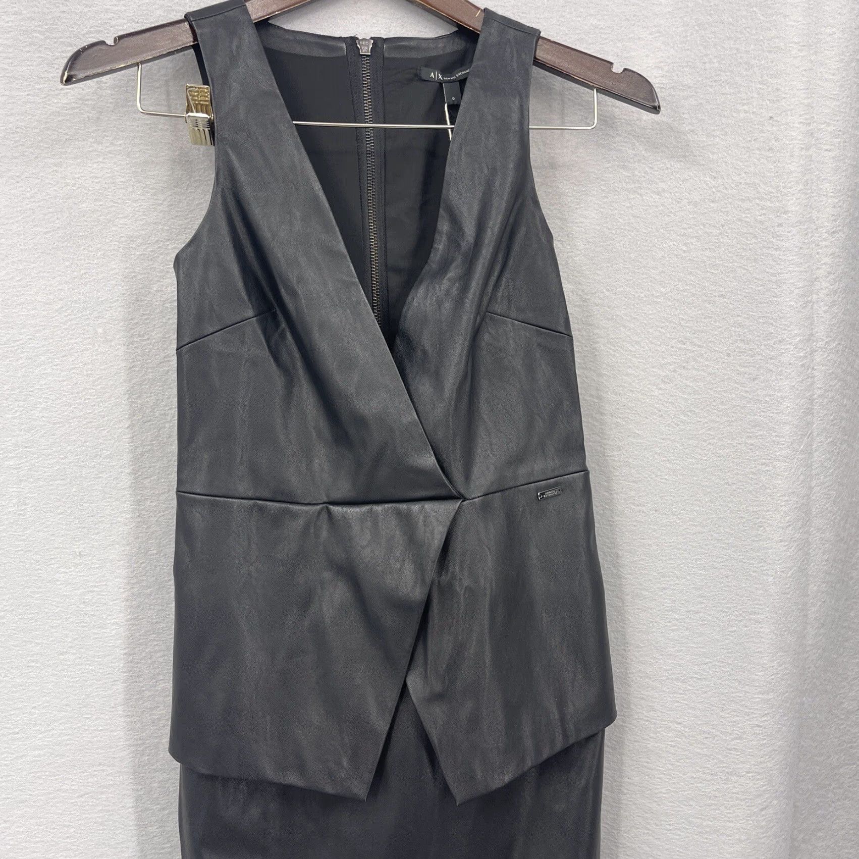 Armani Exchange Armani Exchange V-Neck Mini Dress Womens 0 Leather Black 2000s Active Wear? Size XS / US 0-2 / IT 36-38 - 2 Thumbnail