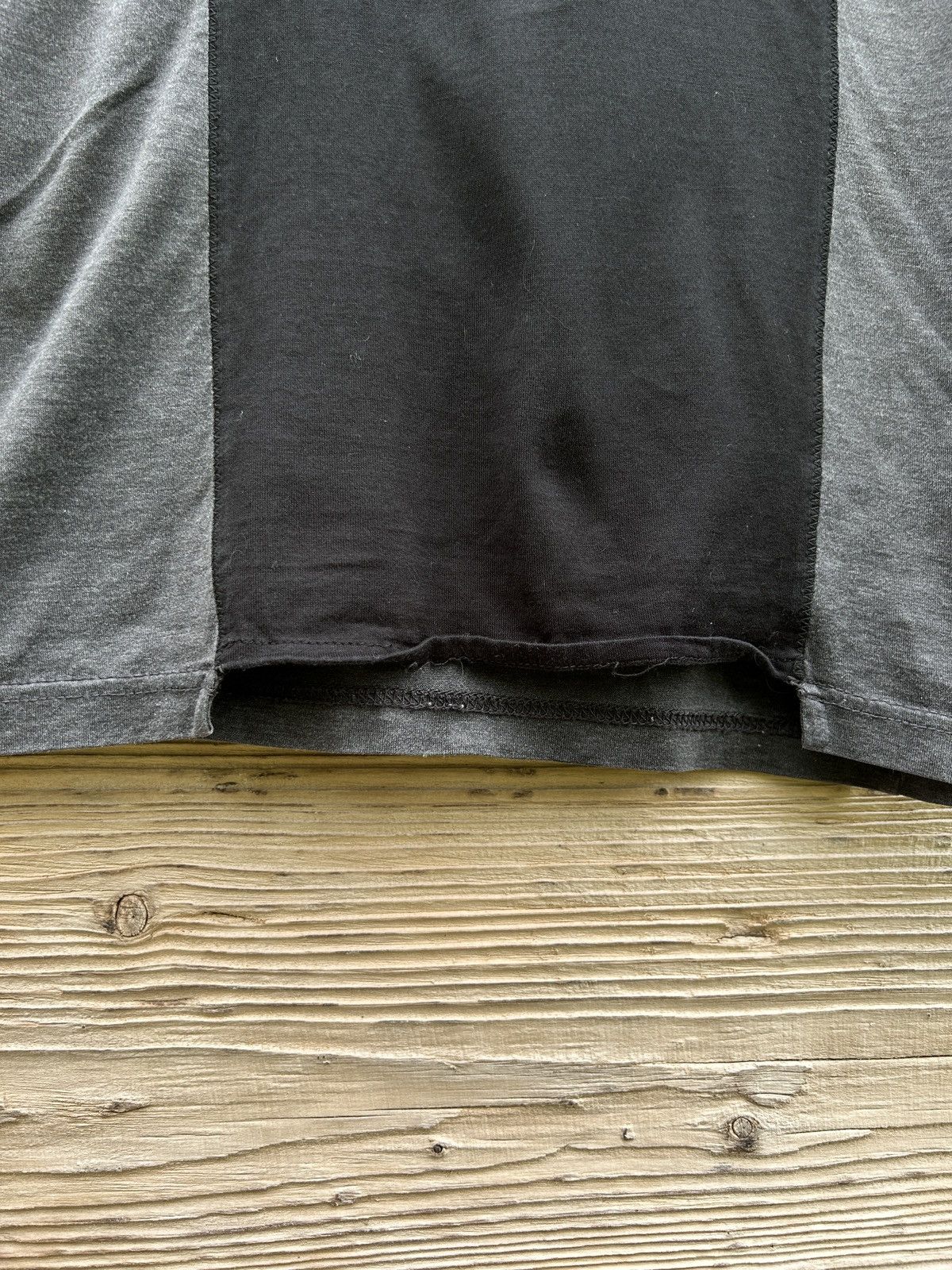 Alexander McQueen Alexander Mcqueen 2015 Small Pocket Short Sleeve MCQ T-Shirt Size US L / EU 52-54 / 3 - 5 Thumbnail