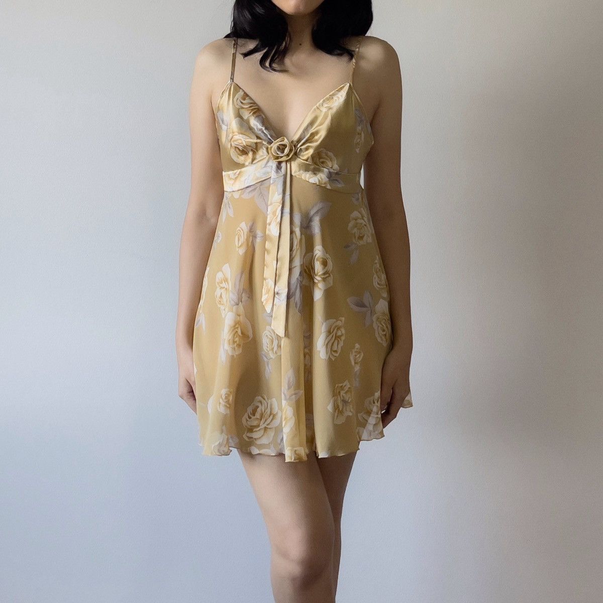 Victoria's Secret Victoria’s Secret 1990s Dusty Golden Chiffon Slip Dress (S) Size S / US 4 / IT 40 - 5 Thumbnail