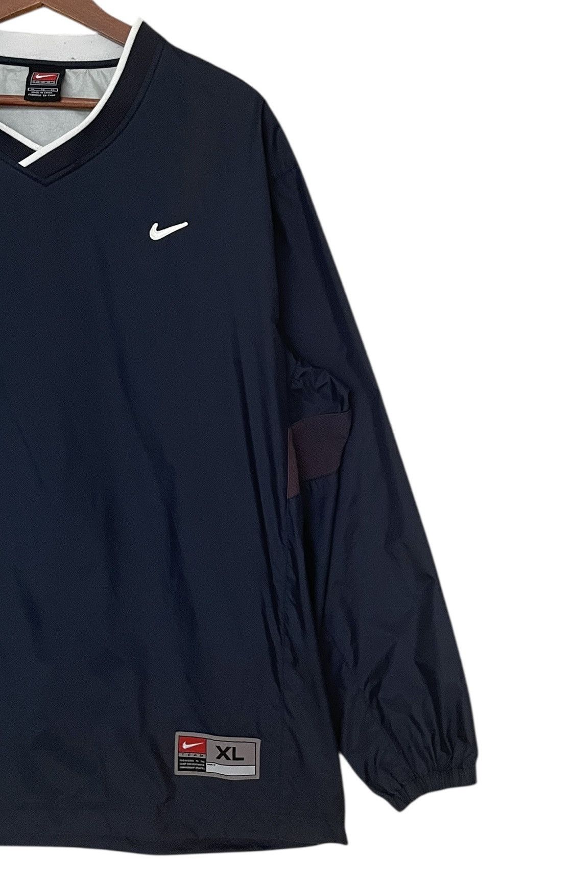 Nike Vintage Brand Nike Nylon Sweatshirt 2000s Size US XL / EU 56 / 4 - 4 Thumbnail
