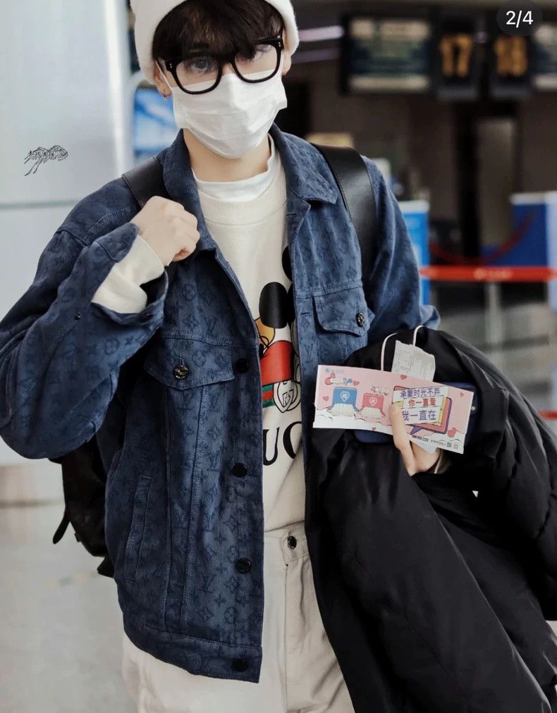 Louis Vuitton Louis Vuitton Blue denim jacket with full logo jacket 2503- Size US S / EU 44-46 / 1 - 8 Thumbnail