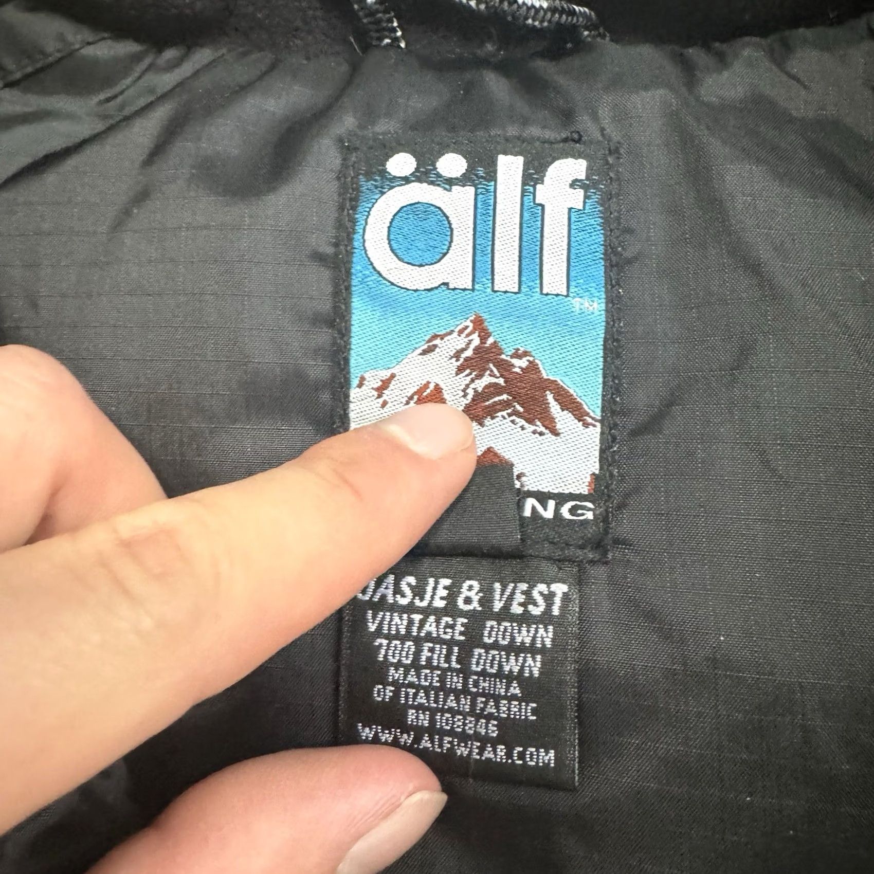 Vintage VTG Kuhl Vest Main Selling Point Puffer Vest Men’s Large Brown 700 Goose Down Zip Full Zip Lightweight Winter Fall Spring New with Tags Mens Size US L / EU 52-54 / 3 - 5 Thumbnail