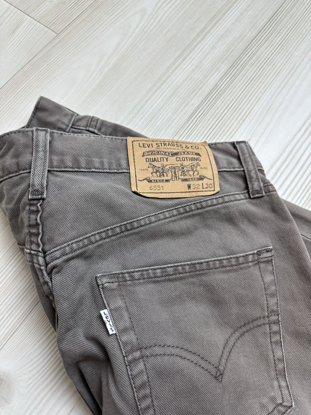 Levi's Vintage Clothing Vintage levis 95’ 6551 Brown 32/30 Size US 32 / EU 48 - 4 Thumbnail