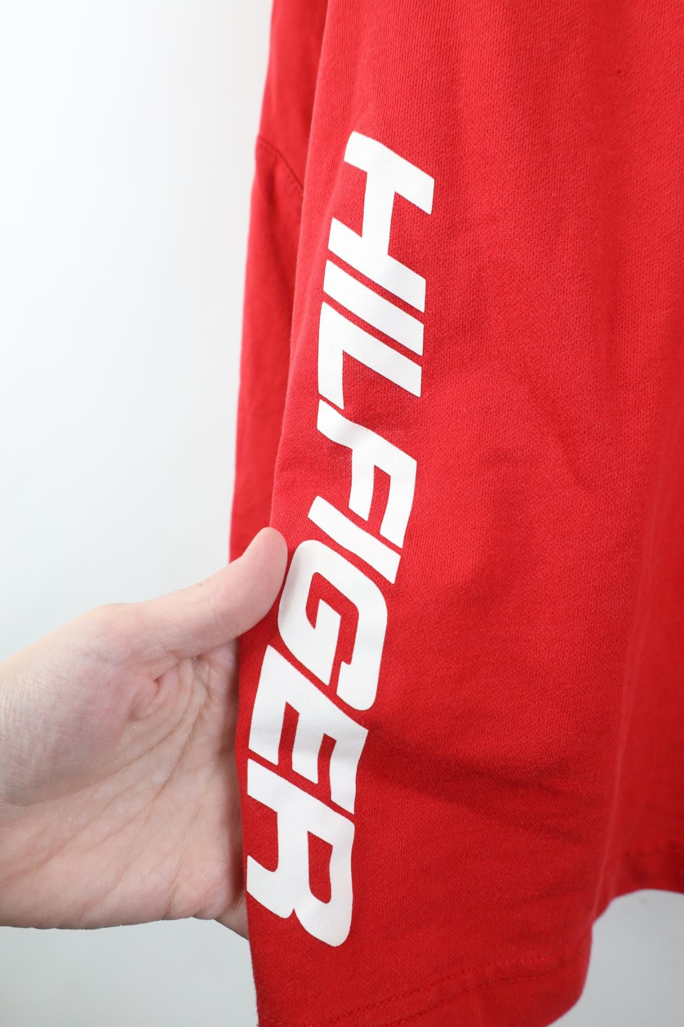 Tommy Hilfiger Vintage Y2K 2000 Tommy Hilfiger Long Sleeve T-Shirt Red Size US L / EU 52-54 / 3 - 7 Thumbnail