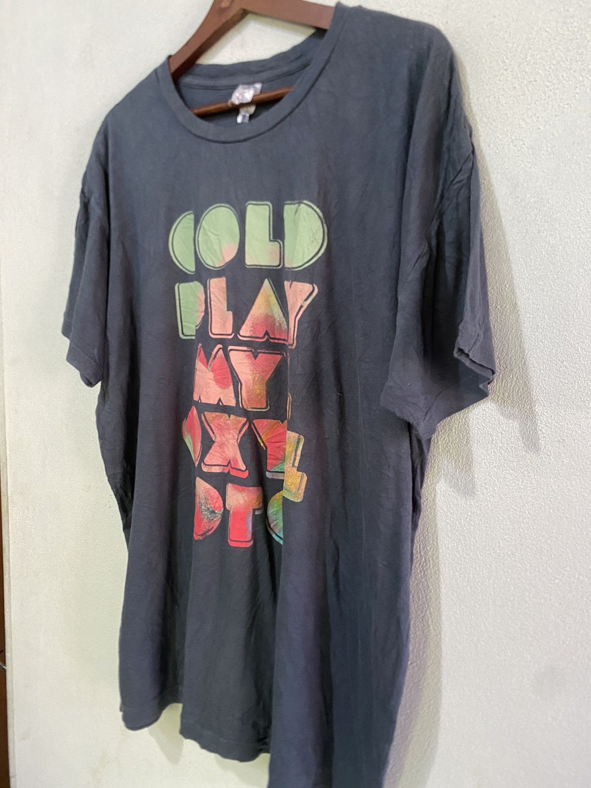 Band Tees Cold Play short Sleeve T Shirt Size US L / EU 52-54 / 3 - 4 Thumbnail