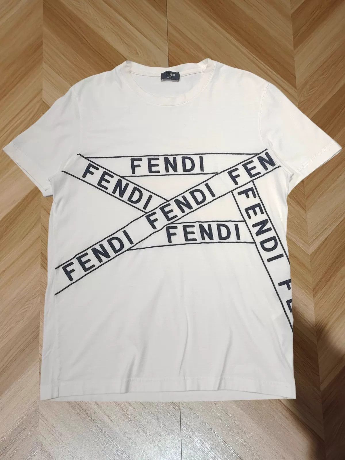 Fendi Fendi Classic Basic Short Sleeve Tee L Size US L / EU 52-54 / 3 - 1 Thumbnail