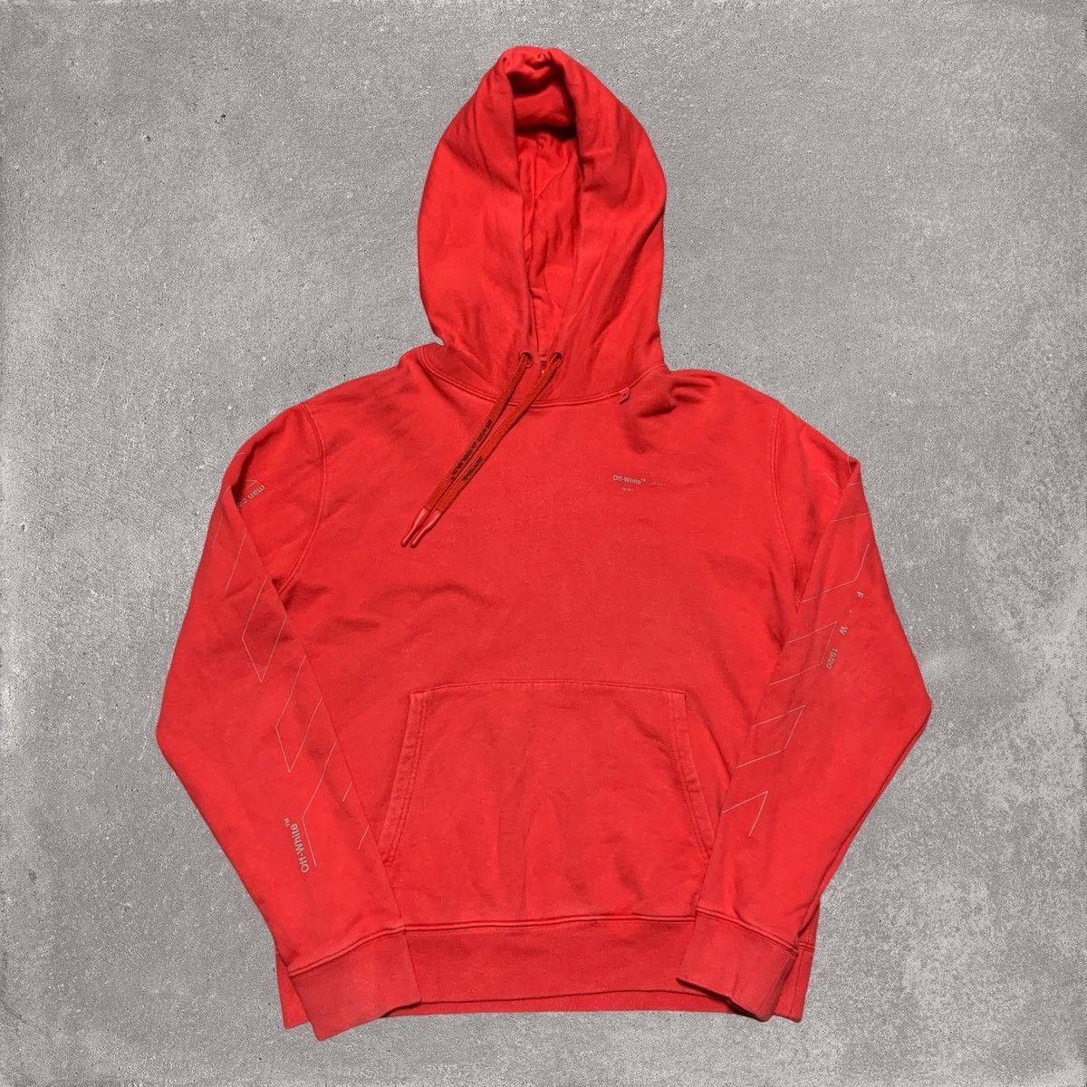 Off-White Off White Large Outline Arrows Red Hoodie Virgil Abloh Size US L / EU 52-54 / 3 - 2 Thumbnail