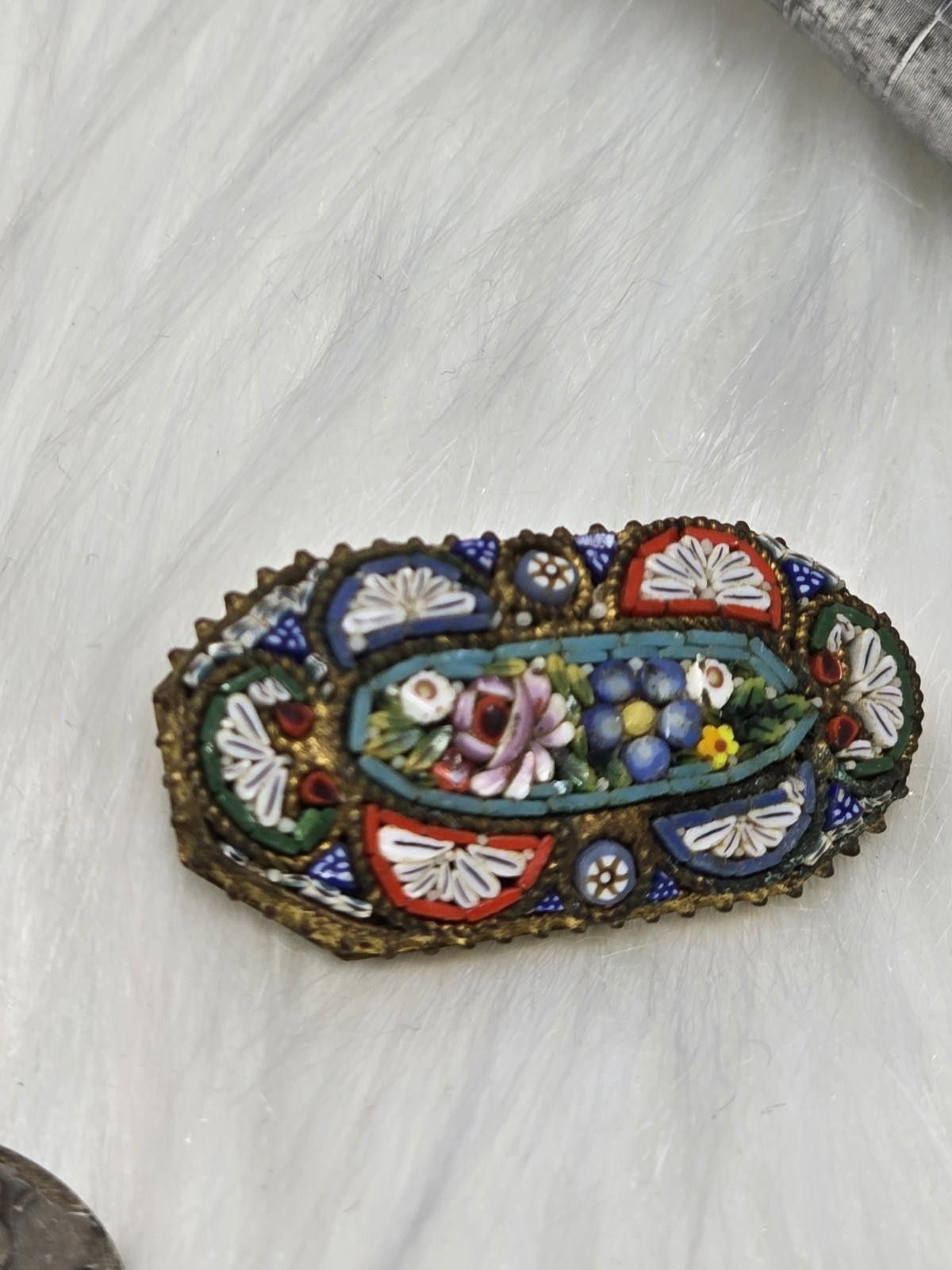 Antique Rivet Pair Antique Italian Micro Mosaic Floral Brooches Pins Size ONE SIZE - 4 Thumbnail