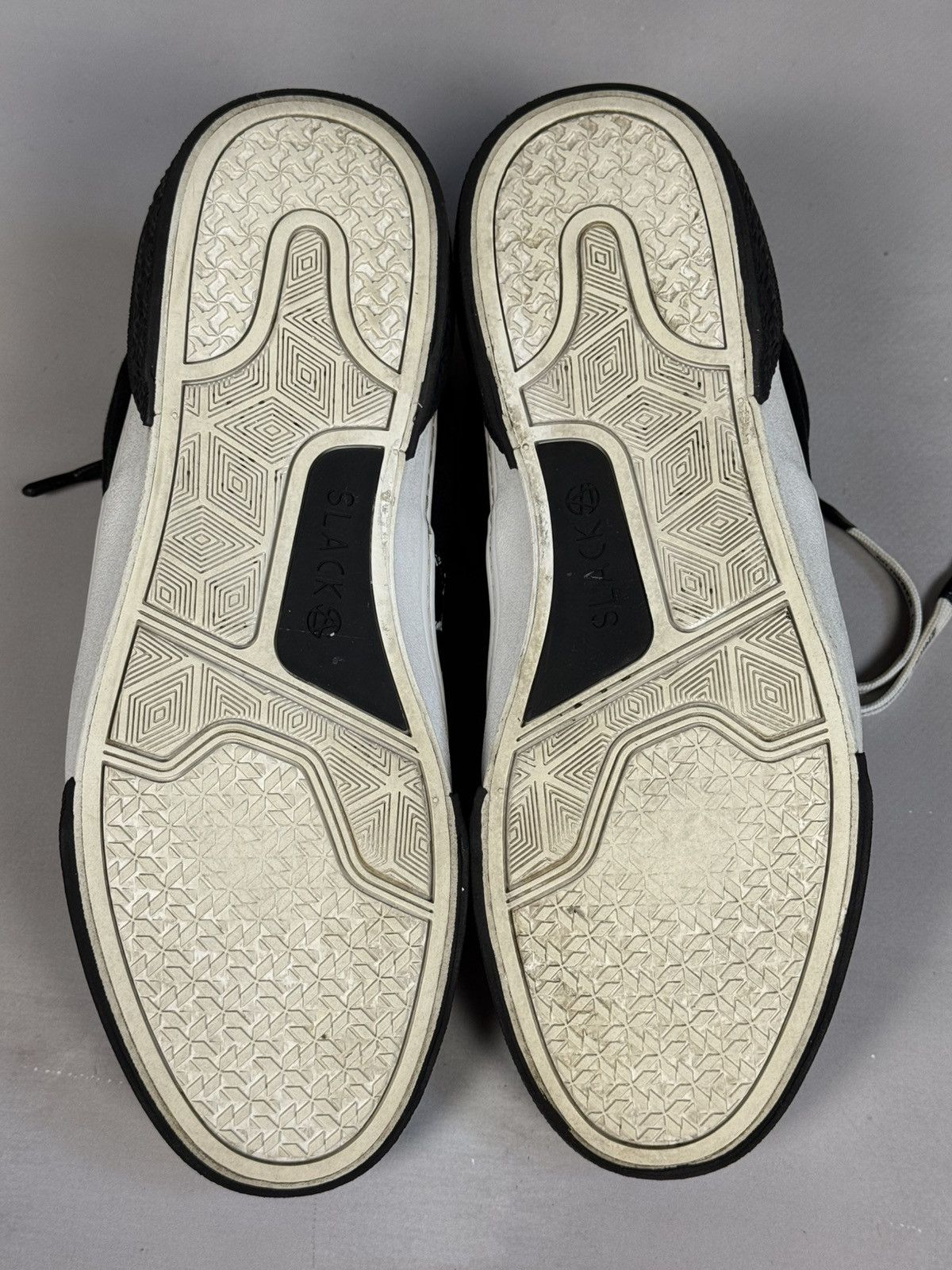 Number (N)ine Number Nine Slack Fender Logo Shoes(Black/9,5US) Size US 9.5 / EU 42-43 - 6 Thumbnail