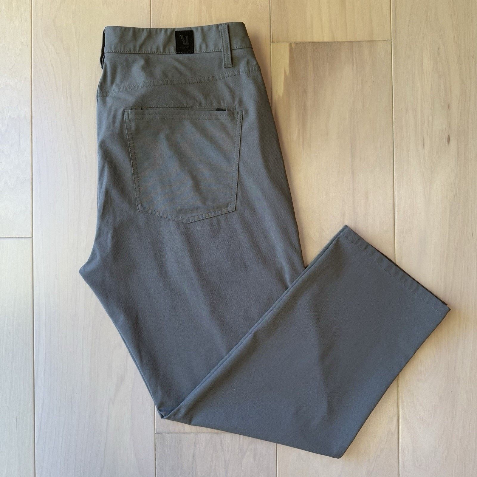 Vuori Vuori Meta Pants 34 Gray Green Golf Athleisure Sportswear Size US 34 / EU 50 - 2 Thumbnail