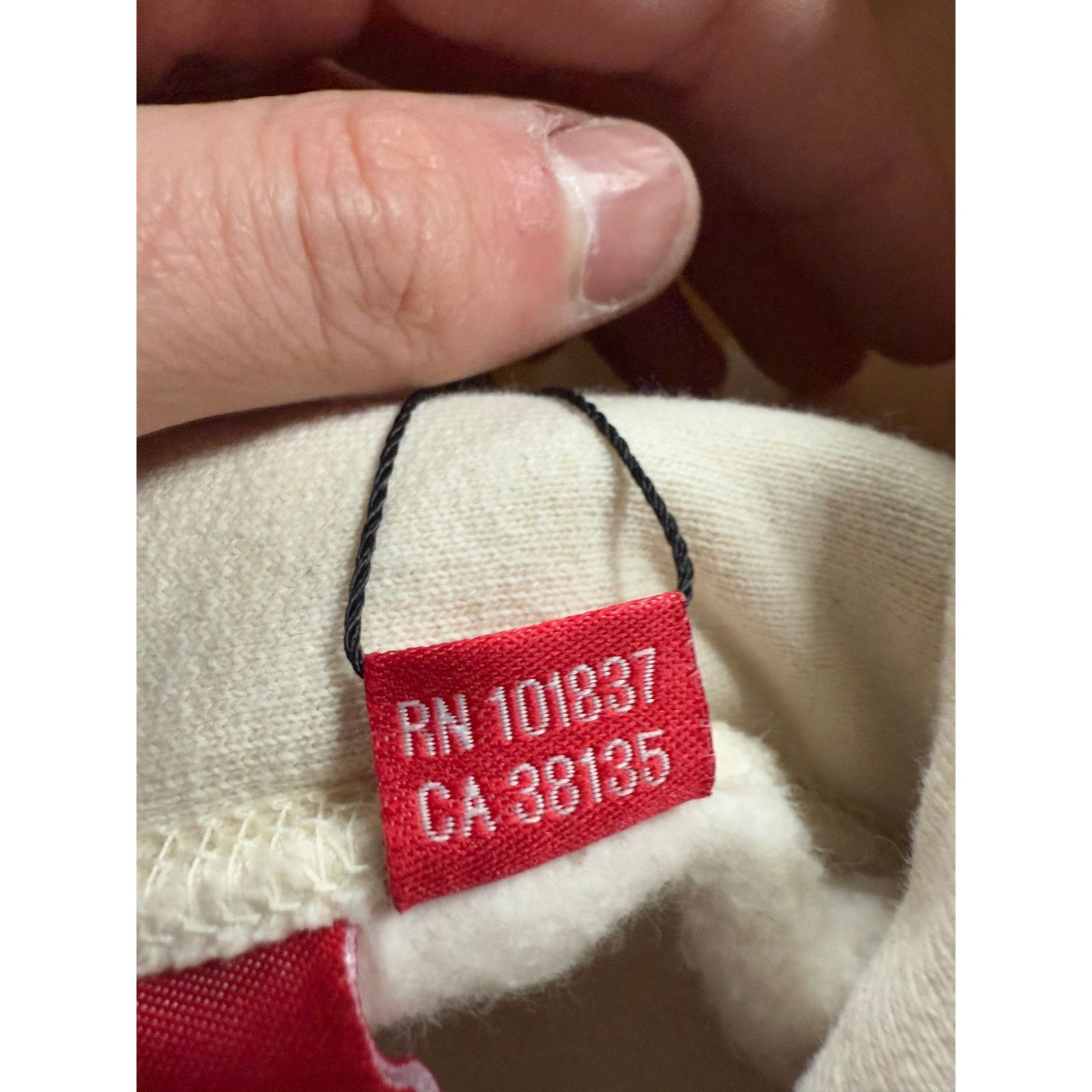 Supreme Supreme Cross Box Logo Hoodie Cream Used Medium Size US M / EU 48-50 / 2 - 4 Thumbnail