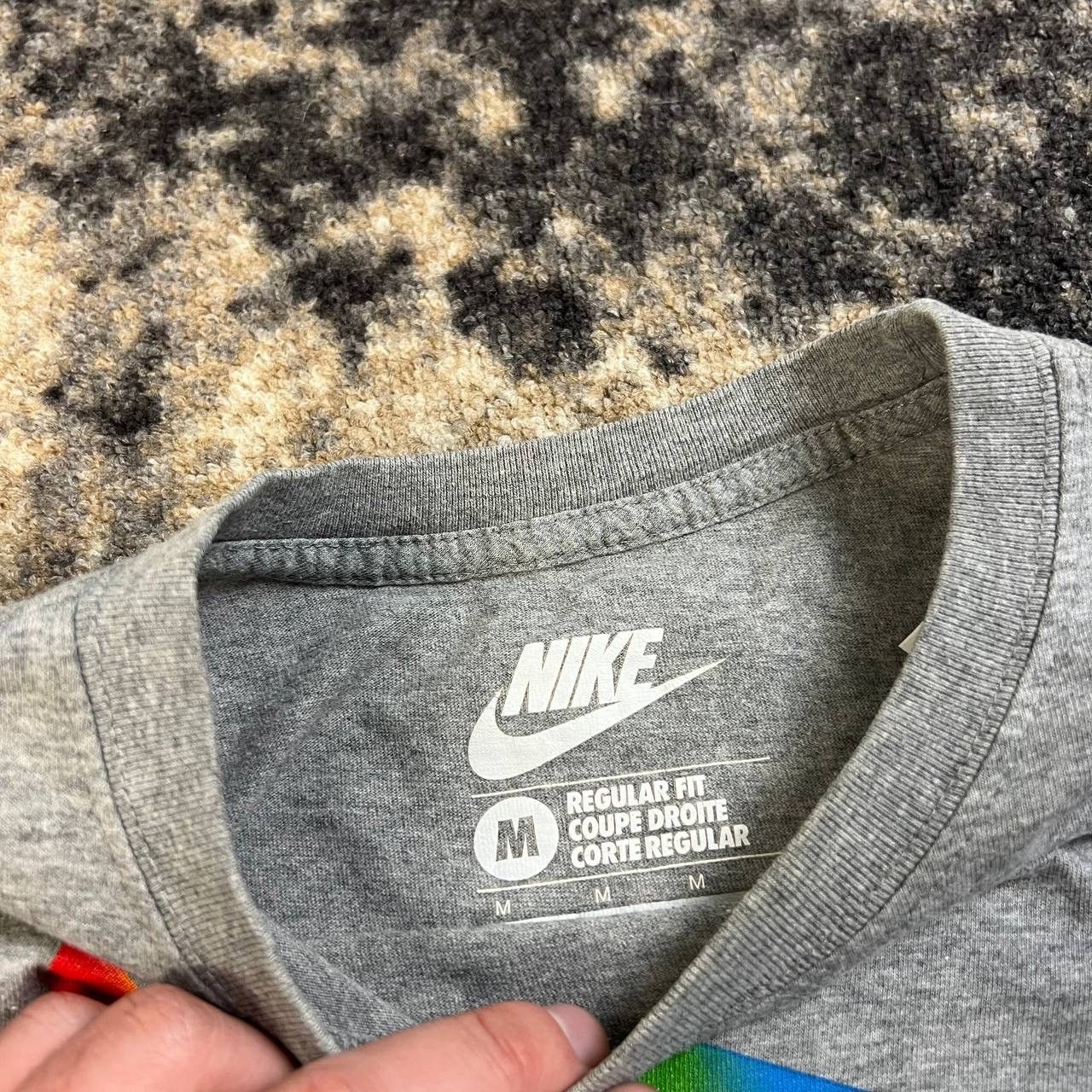 Nike Nike Vintage Rainbow Big Logo T-Shirt Streetwear 1TS124 Size US M / EU 48-50 / 2 - 5 Thumbnail