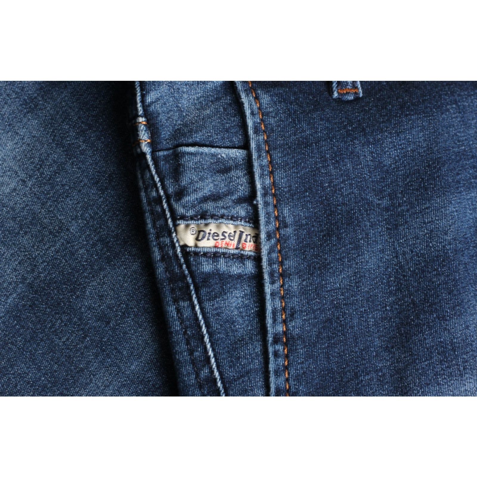 Diesel DIESEL DUFF 0845S Jeans Men W28 Slim Carrot Stretch Regular 5-Pocket Blue Denim 27 Inseam 28 Inwaist Mens Size US 28 / EU 44 - 6 Thumbnail