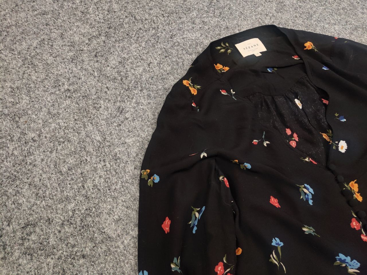 Sezane Sezane Paris design Flowers Pattern Viskoze Blouse Cardigan Size XS / US 0-2 / IT 36-38 - 7 Thumbnail